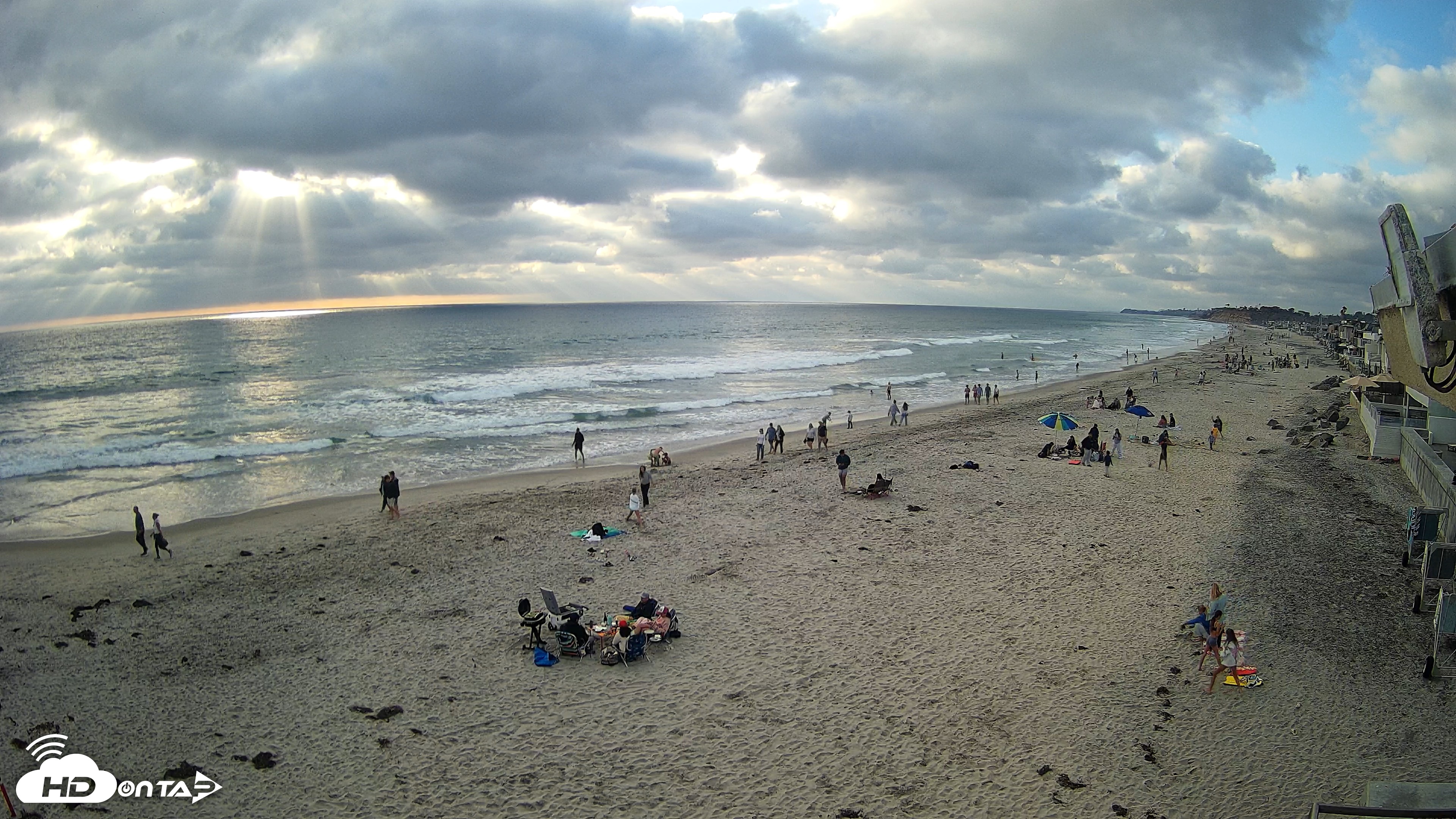 Snapshot of 17th St. Del Mar Beach - 4K NW View Live Cam taken May 23, 2026, 6:39pm PDT