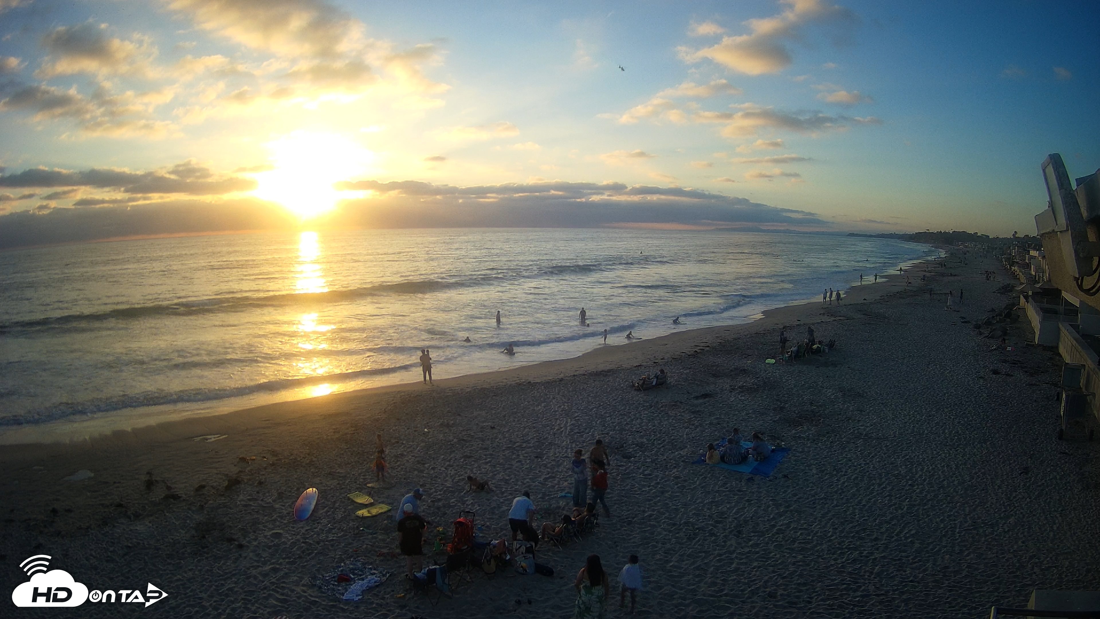 Snapshot of 17th St. Del Mar Beach - 4K NW View Live Cam taken Jun 26, 2026, 7:40pm PDT