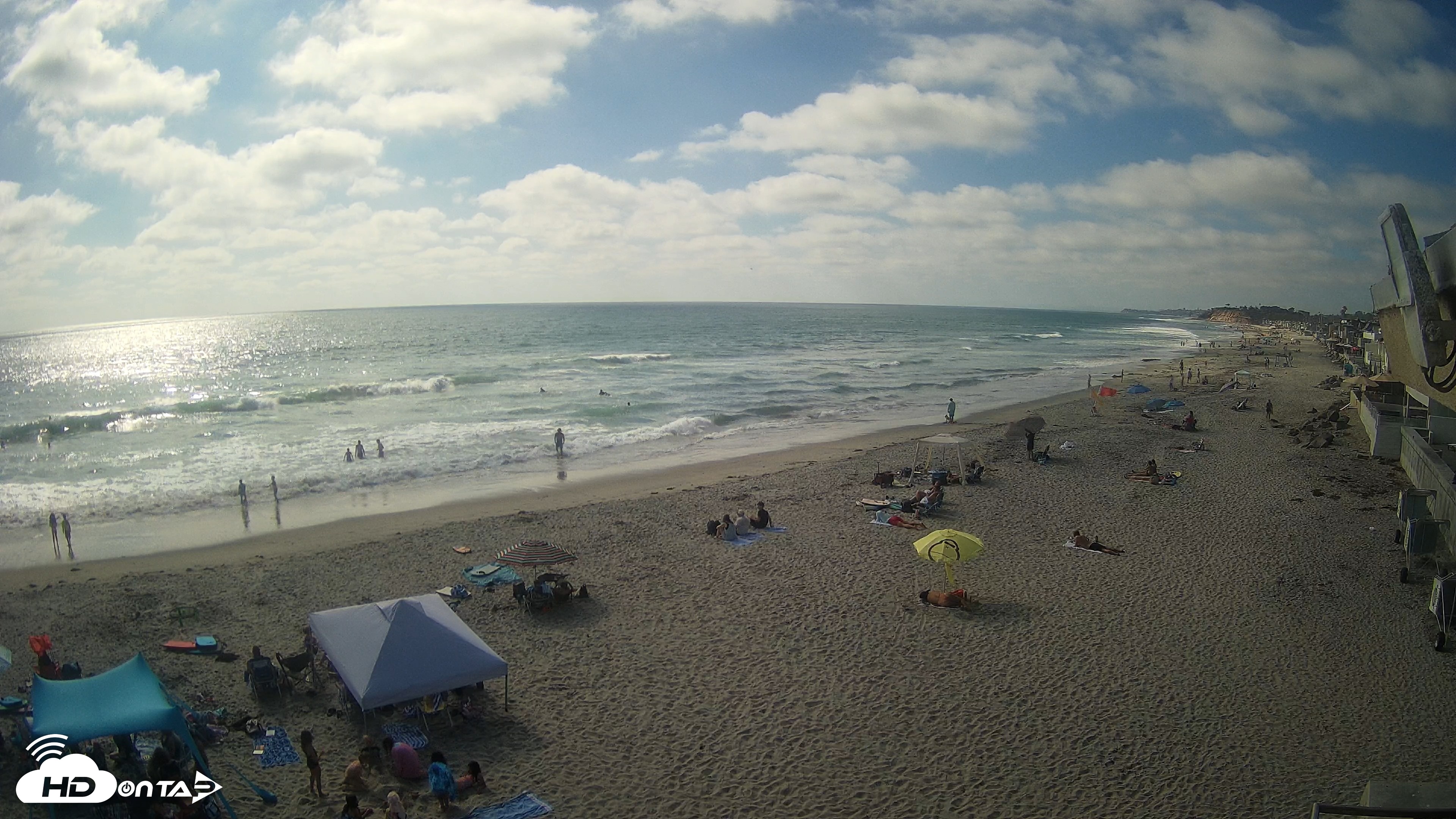 Snapshot of 17th St. Del Mar Beach - 4K NW View Live Cam taken Jun 25, 2026, 4:50pm PDT