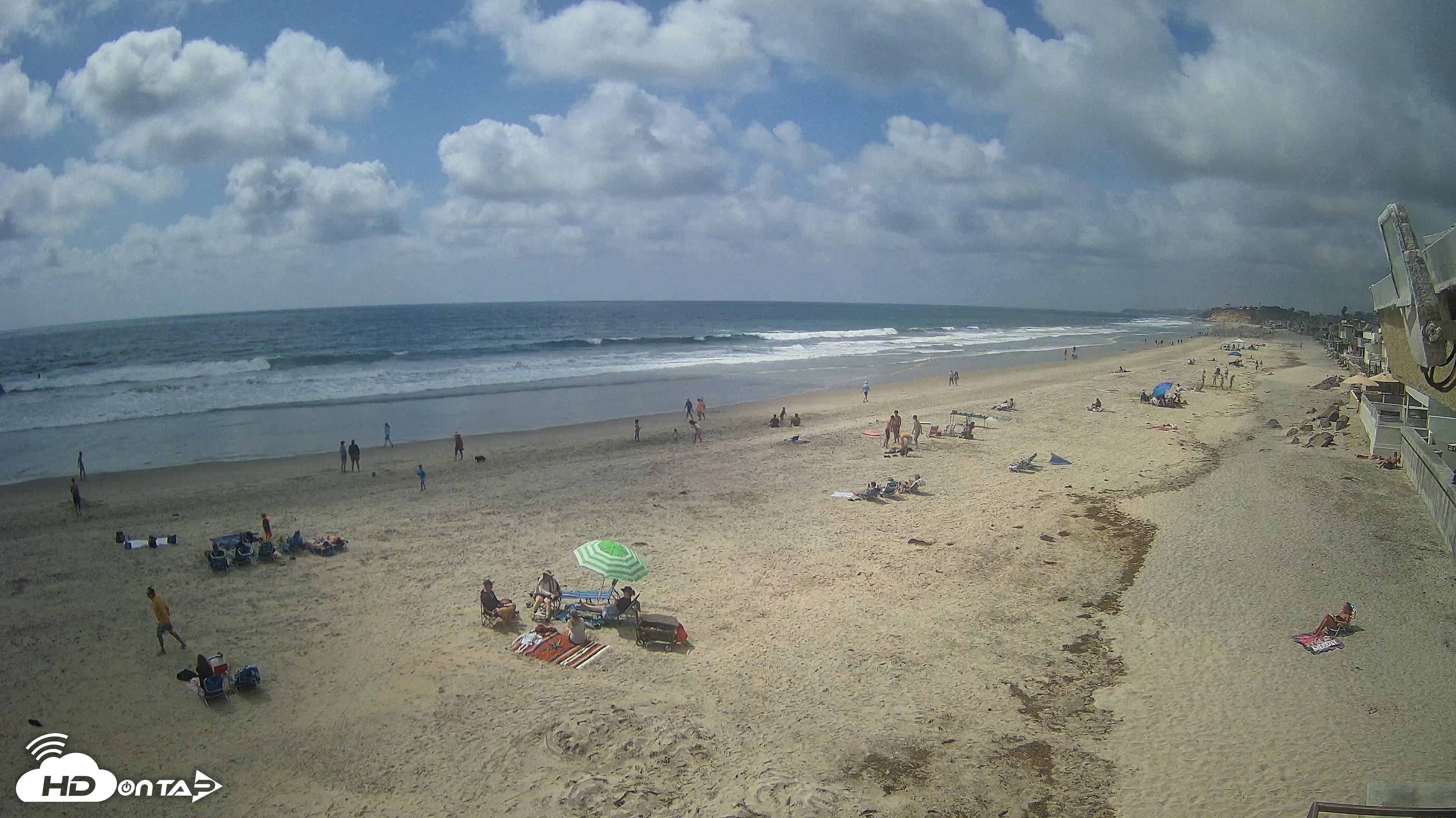 Snapshot of 17th St. Del Mar Beach - 4K NW View Live Cam taken May 16, 2026, 3:08pm PDT