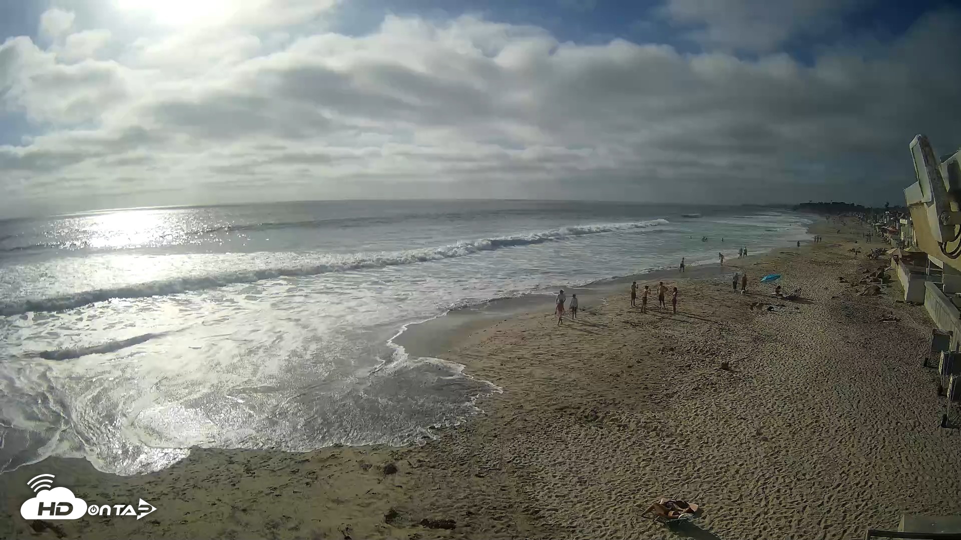Snapshot of 17th St. Del Mar Beach - 4K NW View Live Cam taken Jun 10, 2026, 5:40pm PDT