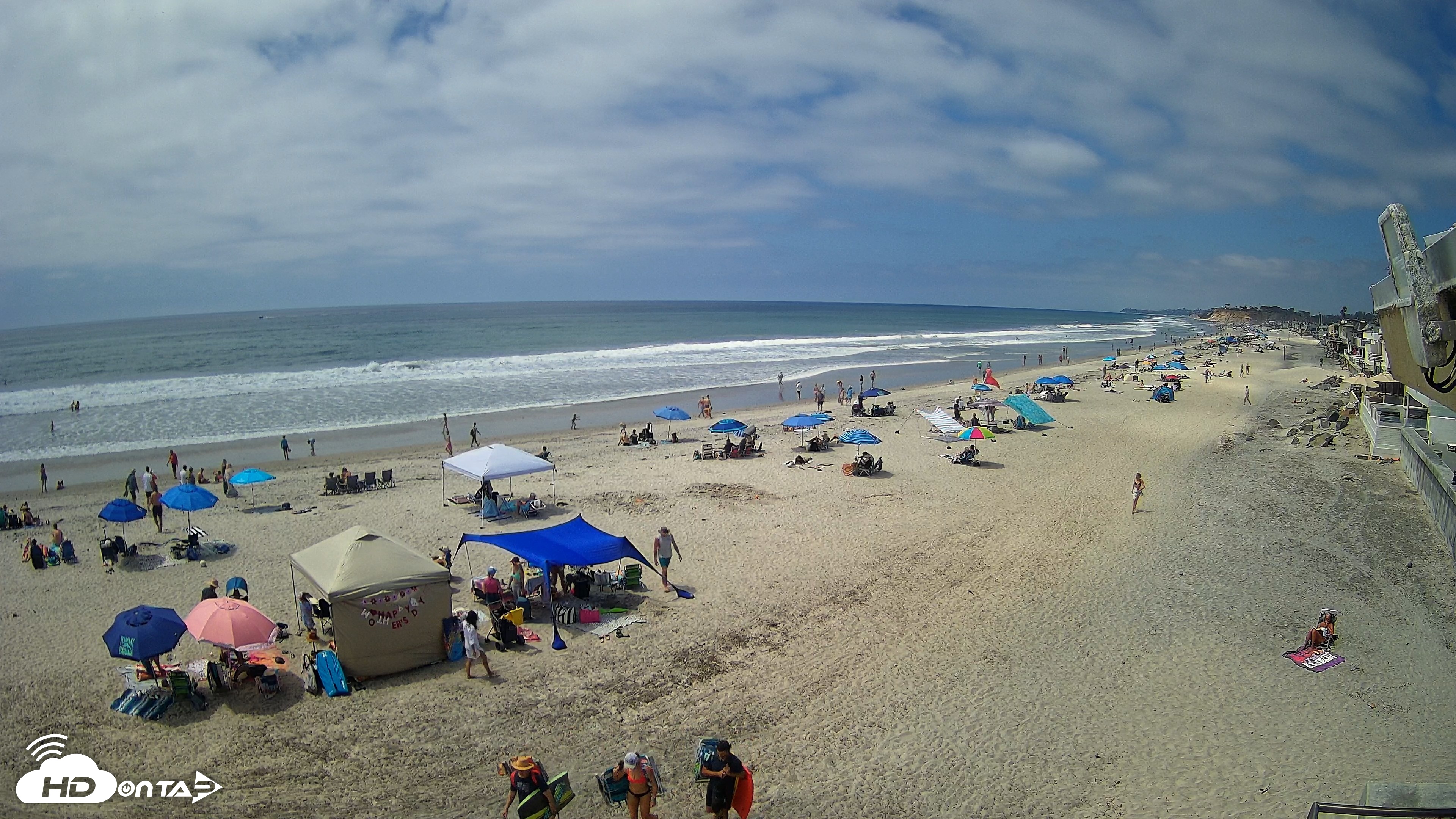Snapshot of 17th St. Del Mar Beach - 4K NW View Live Cam taken May 10, 2026, 1:59pm PDT