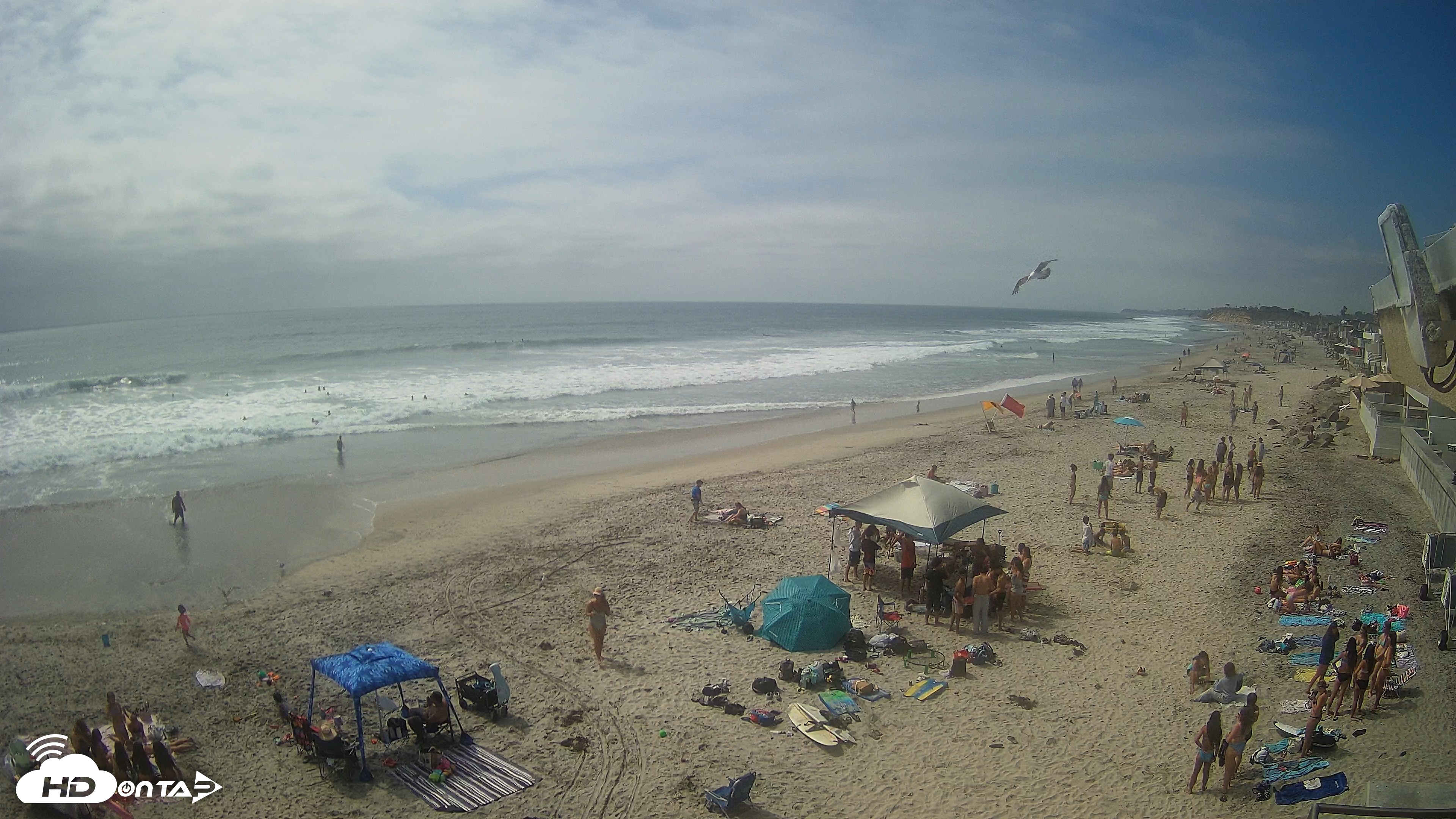 Snapshot of 17th St. Del Mar Beach - 4K NW View Live Cam taken Jun 5, 2026, 3:33pm PDT