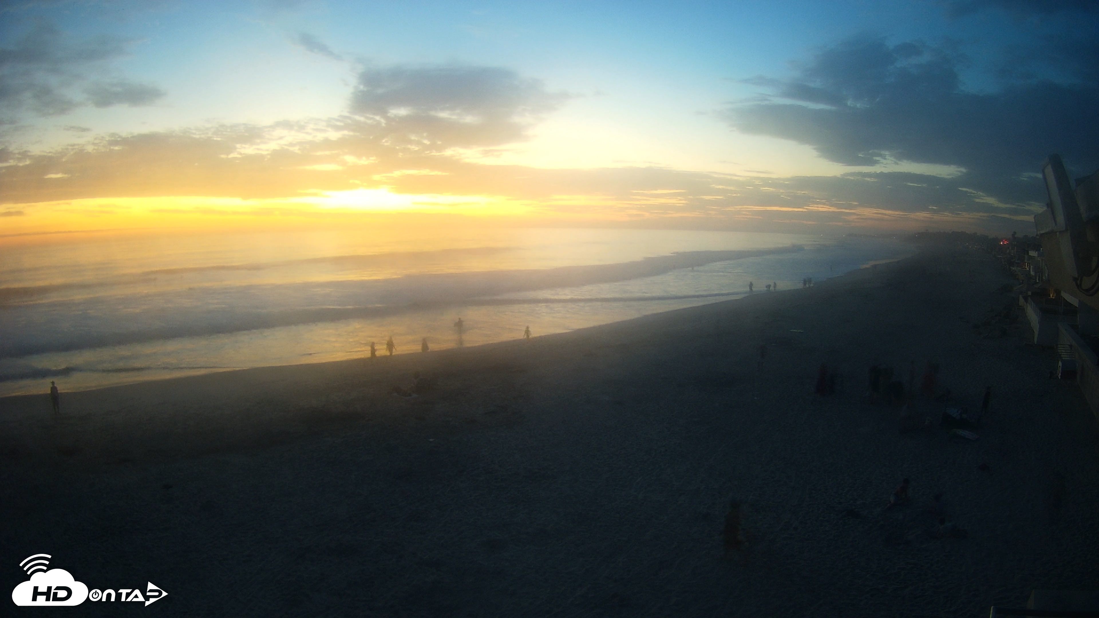 Snapshot of 17th St. Del Mar Beach - 4K NW View Live Cam taken Jul 20, 2026, 8:21pm PDT