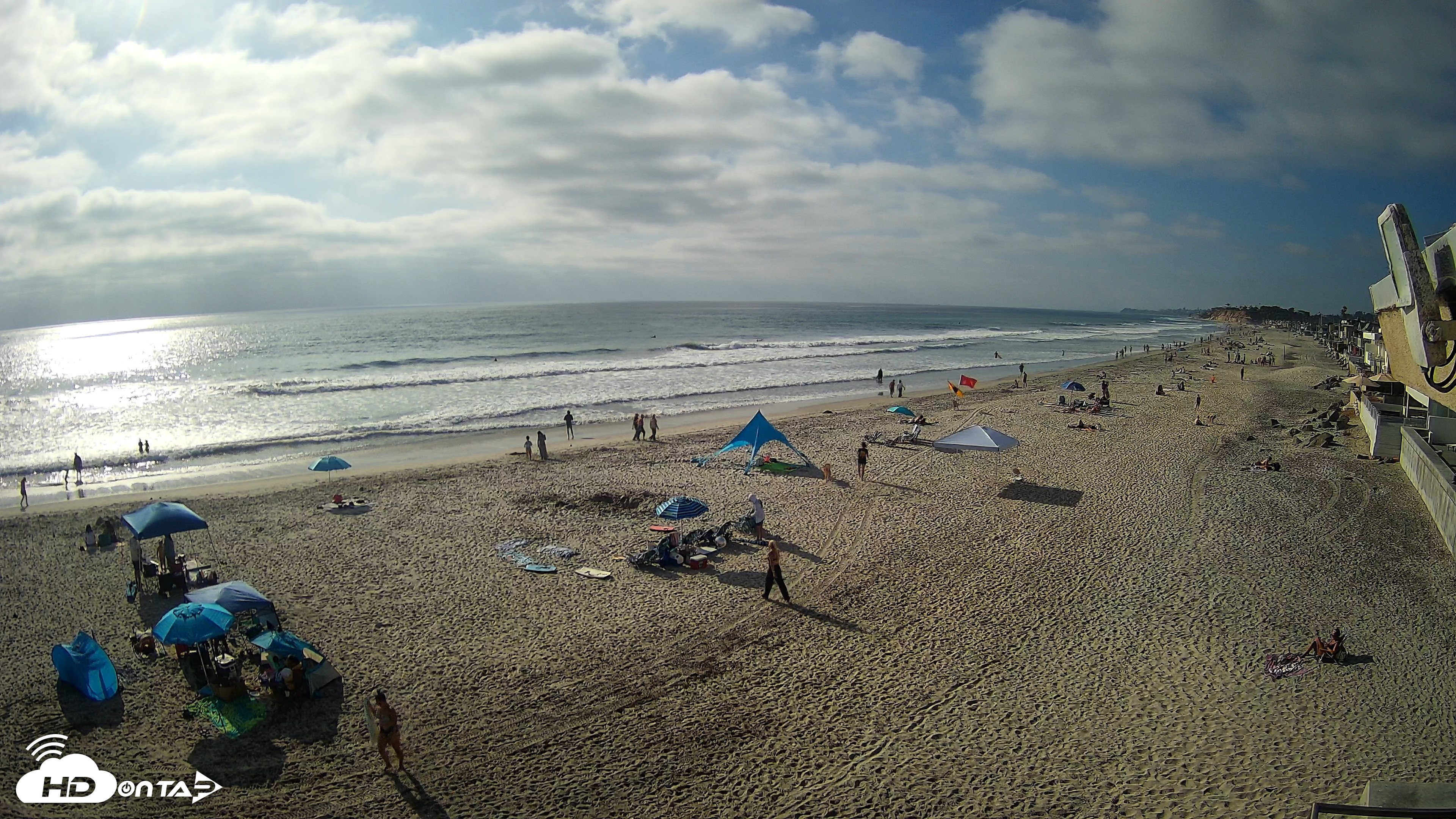 Snapshot of 17th St. Del Mar Beach - 4K NW View Live Cam taken May 9, 2026, 5:20pm PDT