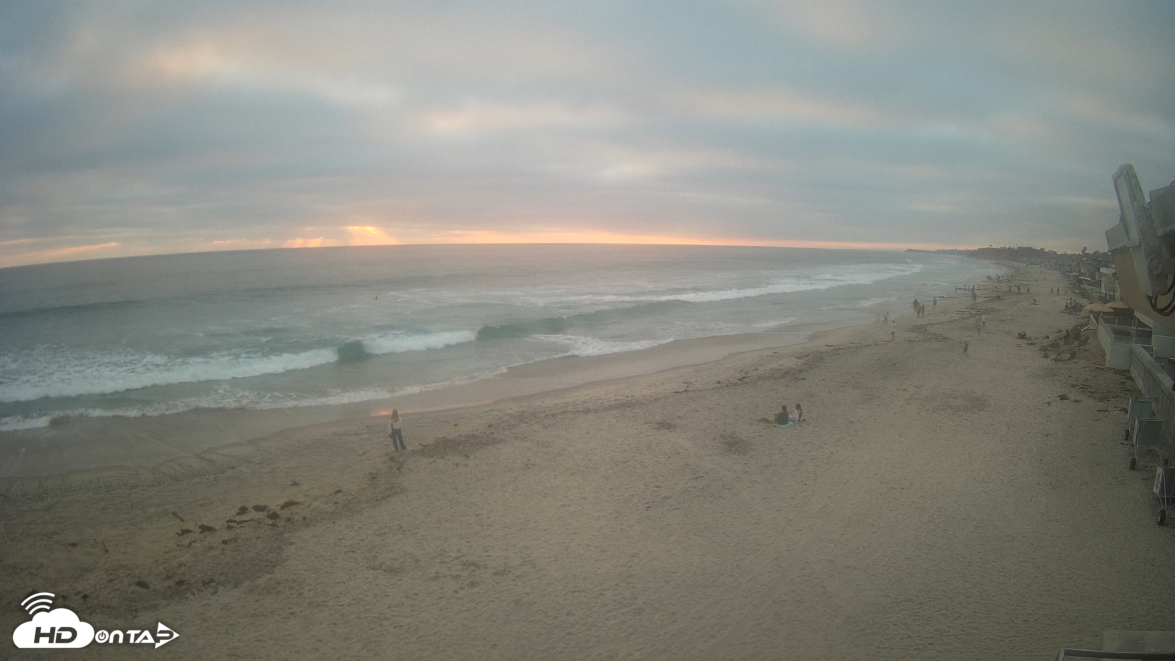 Snapshot of 17th St. Del Mar Beach - 4K NW View Live Cam taken Jun 24, 2026, 7:42pm PDT