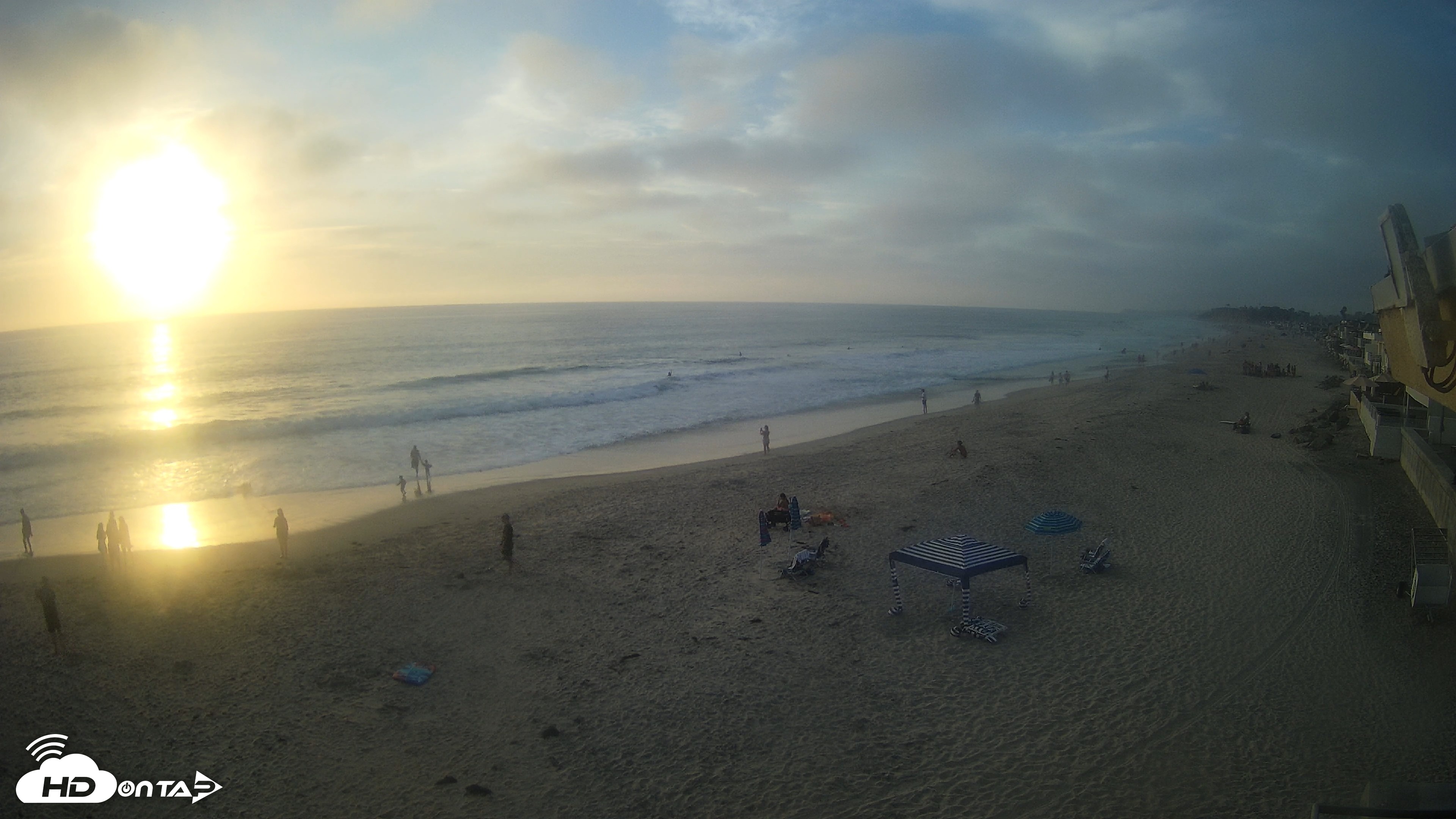 Snapshot of 17th St. Del Mar Beach - 4K NW View Live Cam taken Aug 27, 2026, 6:51pm PDT