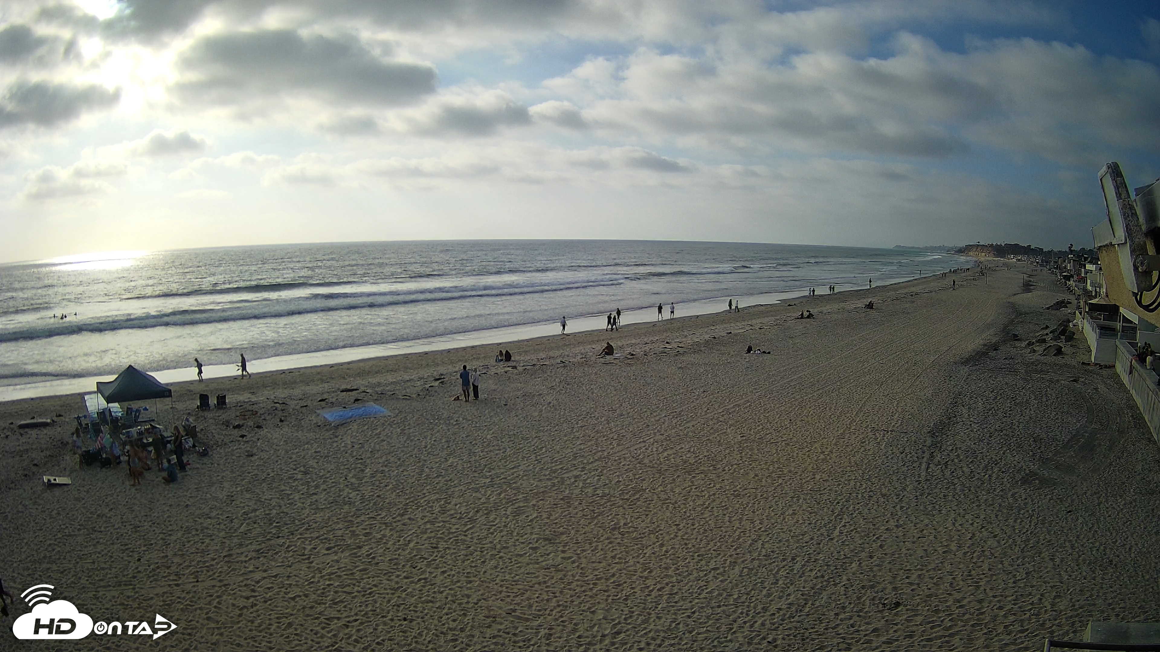 Snapshot of 17th St. Del Mar Beach - 4K NW View Live Cam taken May 1, 2026, 5:47pm PDT