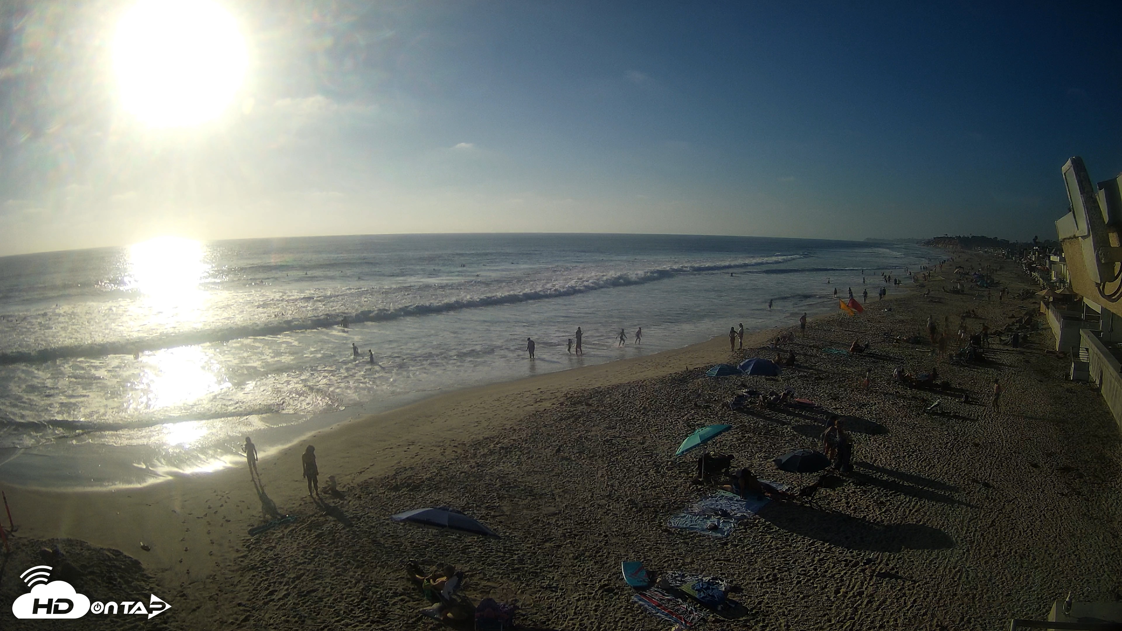 Snapshot of 17th St. Del Mar Beach - 4K NW View Live Cam taken Jul 28, 2026, 6:28pm PDT