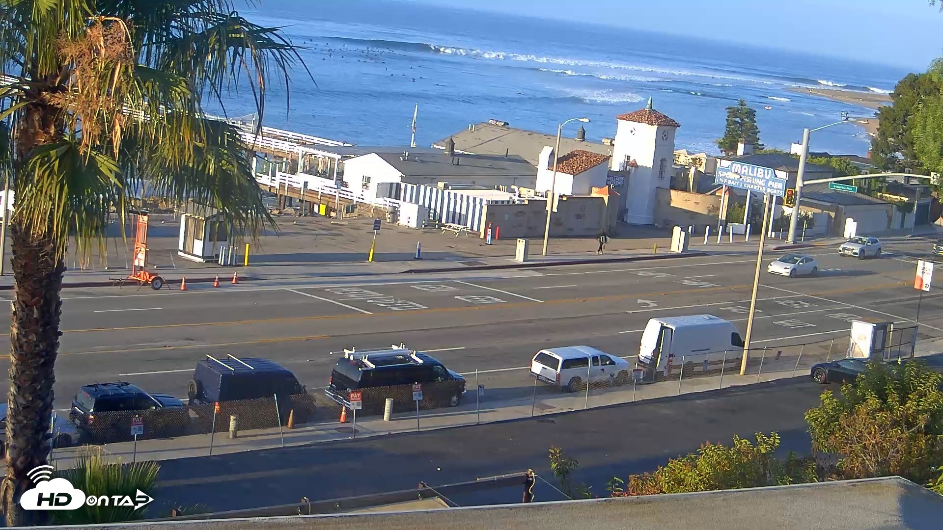 Snapshot of Malibu Pier Live Webcam taken Jun 9, 2026, 6:33am PDT