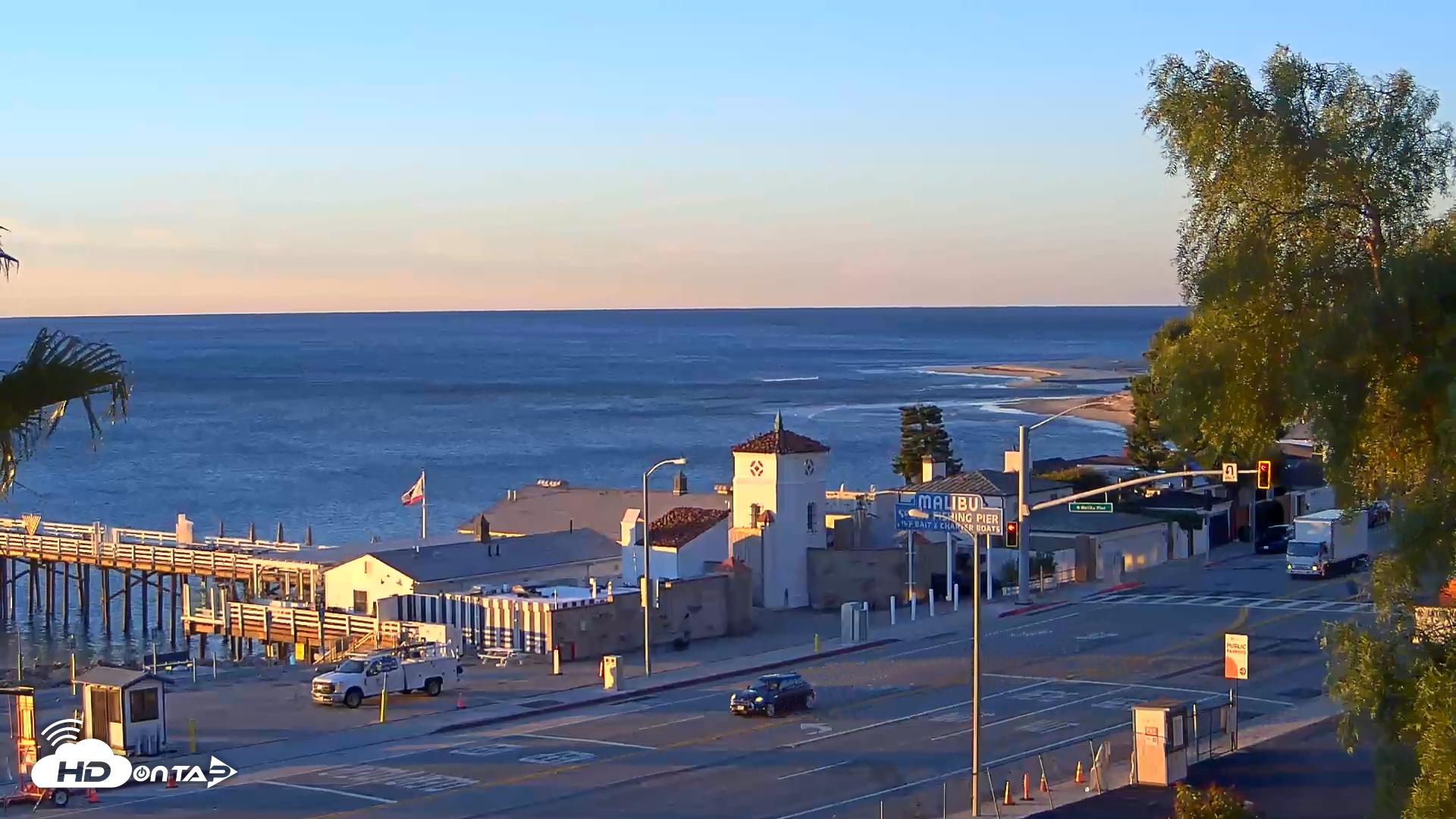 Snapshot of Malibu Pier Live Webcam taken Dec 29, 2025, 7:15am PST