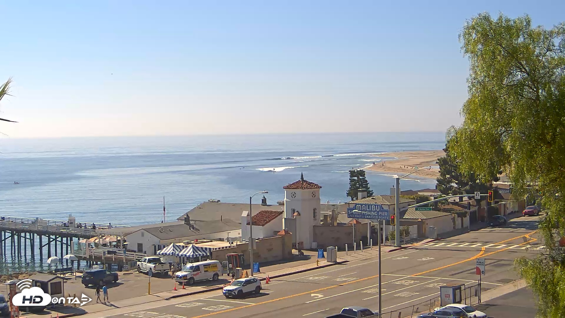 Snapshot of Malibu Pier Live Webcam taken Oct 28, 2025, 11:29am PDT