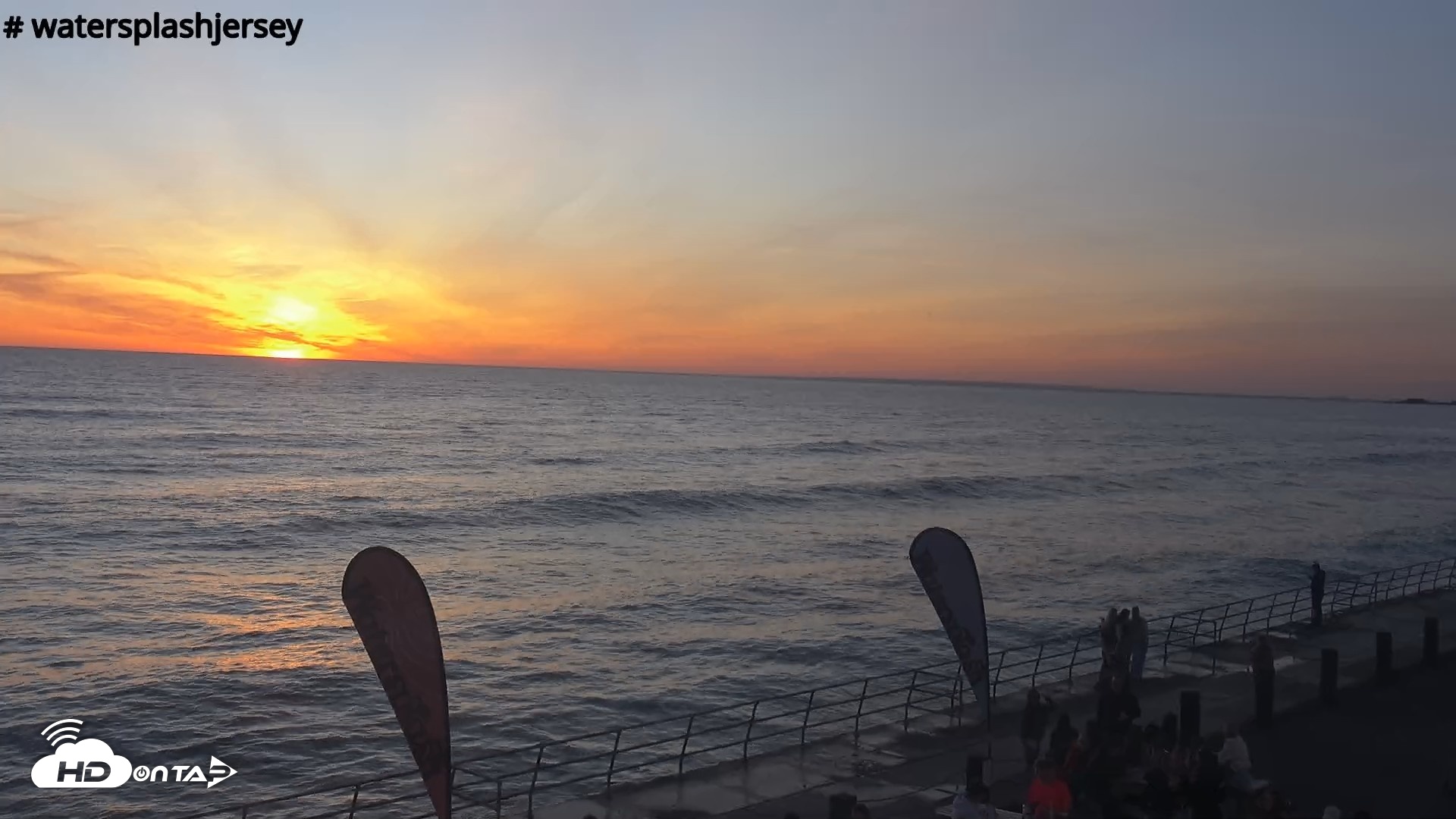Snapshot of St. Quens Bay Jersey Island Live Webcam taken Apr 19, 2026, 8:10pm BST