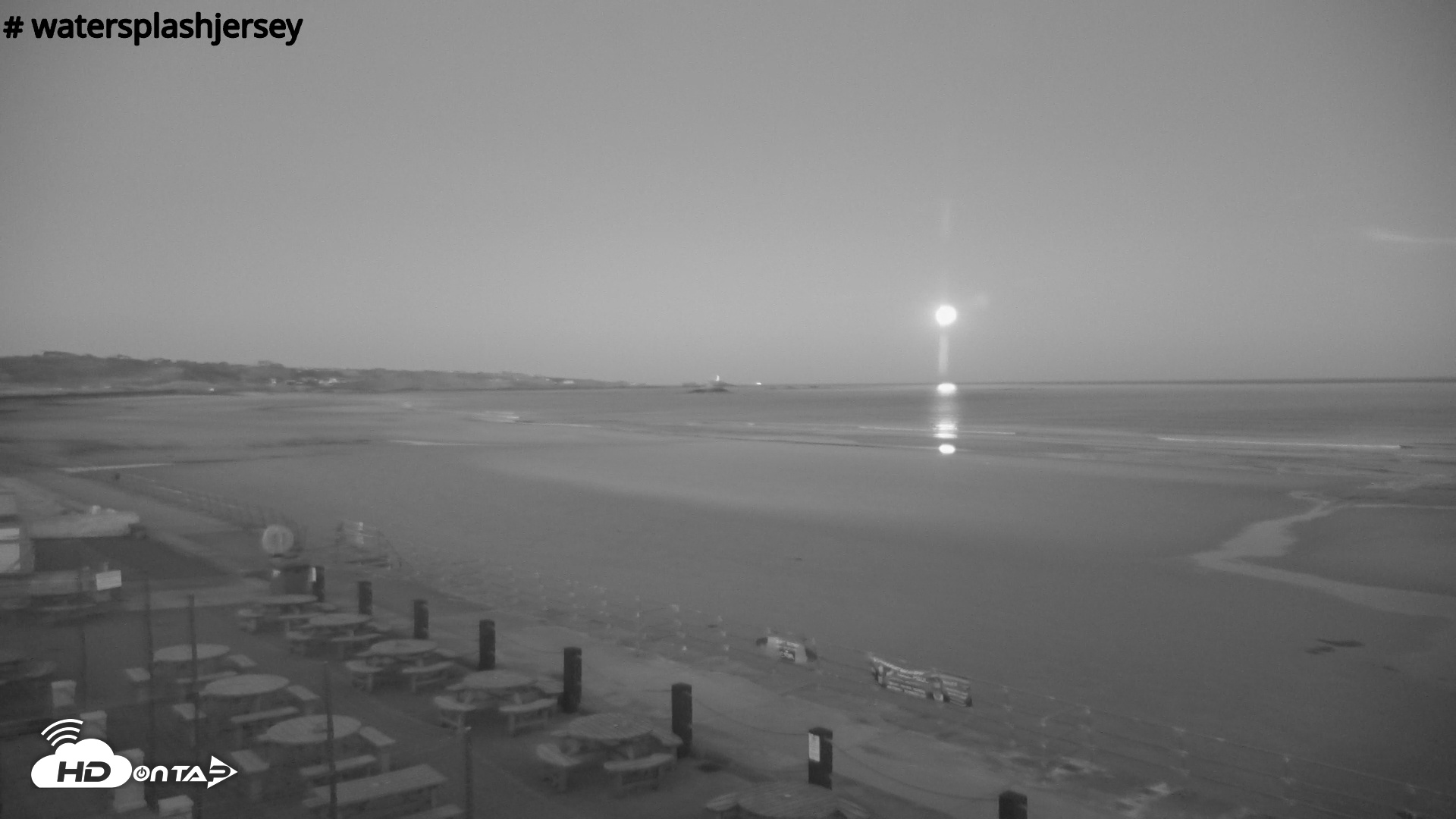 Snapshot of St. Quens Bay Jersey Island Live Webcam taken Jul 11, 2025, 4:41am BST