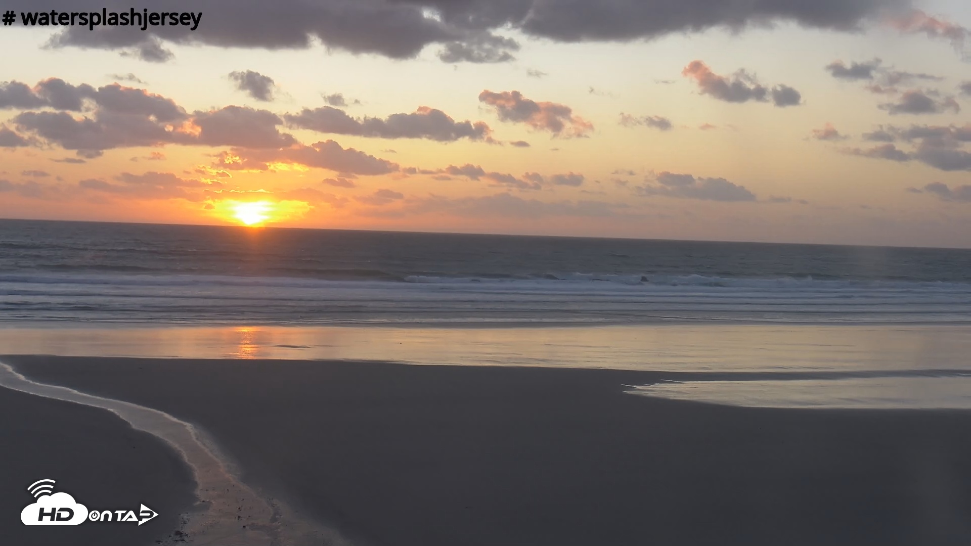 Snapshot of St. Quens Bay Jersey Island Live Webcam taken Mar 28, 2026, 6:32pm GMT