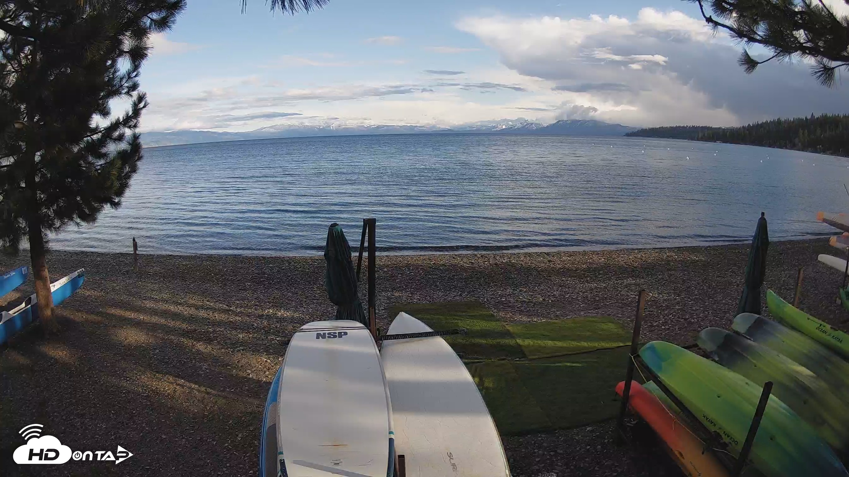 Snapshot of Carnelian Bay - Lake Tahoe Live Webcam taken Apr 24, 2026, 6:17pm PDT