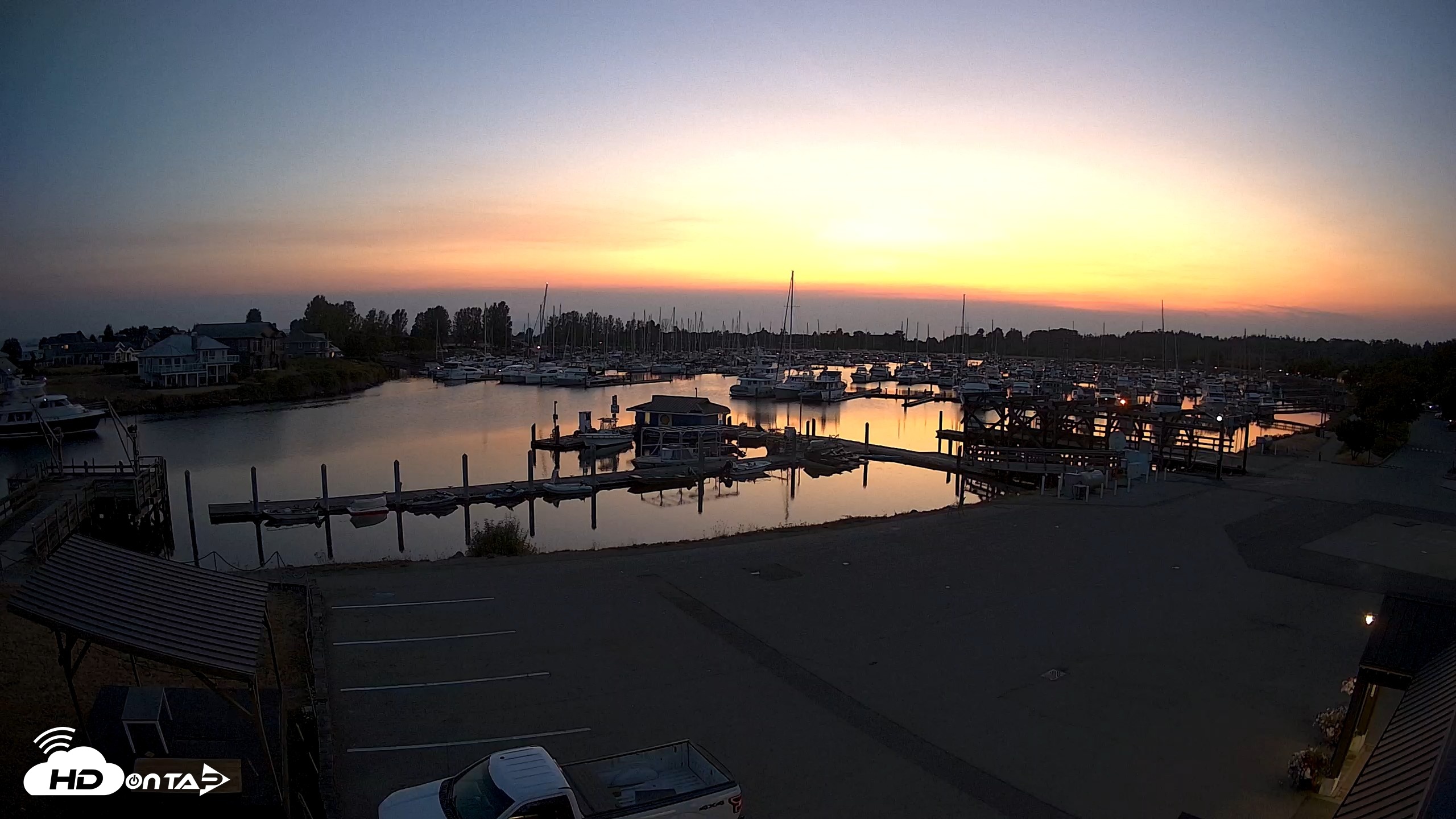 Snapshot of Point Roberts Marina NW Live Webcam taken Aug 13, 2026, 8:55pm PDT