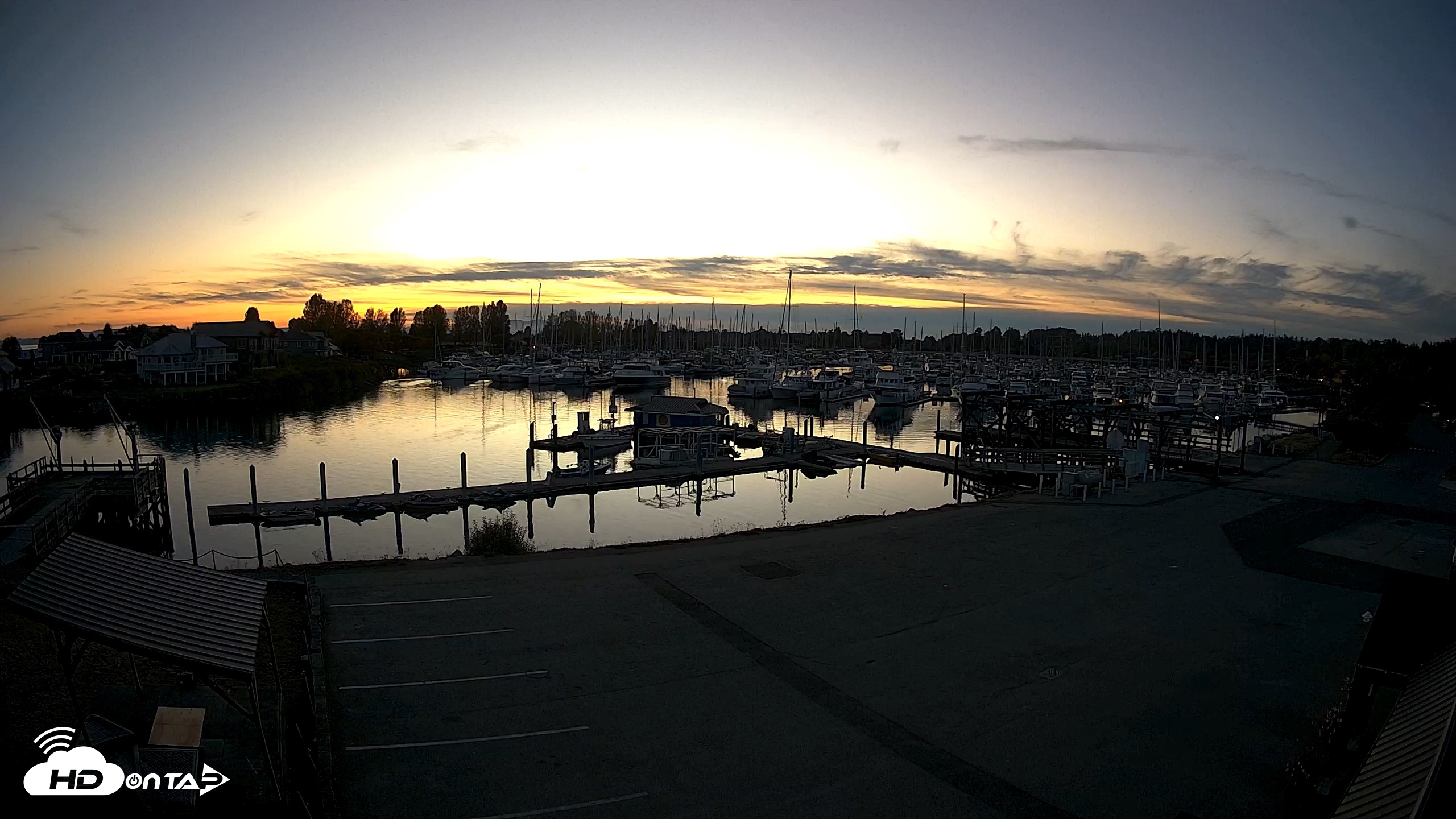 Snapshot of Point Roberts Marina NW Live Webcam taken Sep 27, 2026, 7:12pm PDT