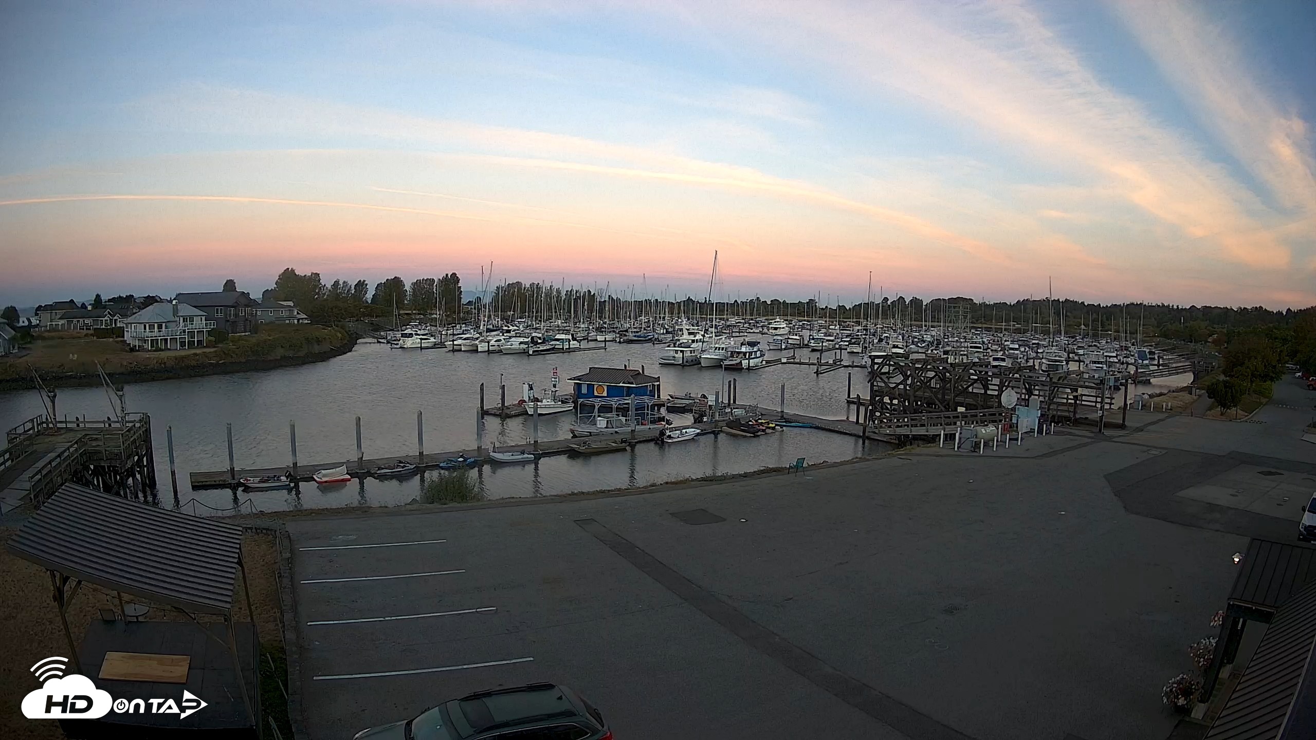 Snapshot of Point Roberts Marina NW Live Webcam taken Aug 26, 2026, 6:21am PDT