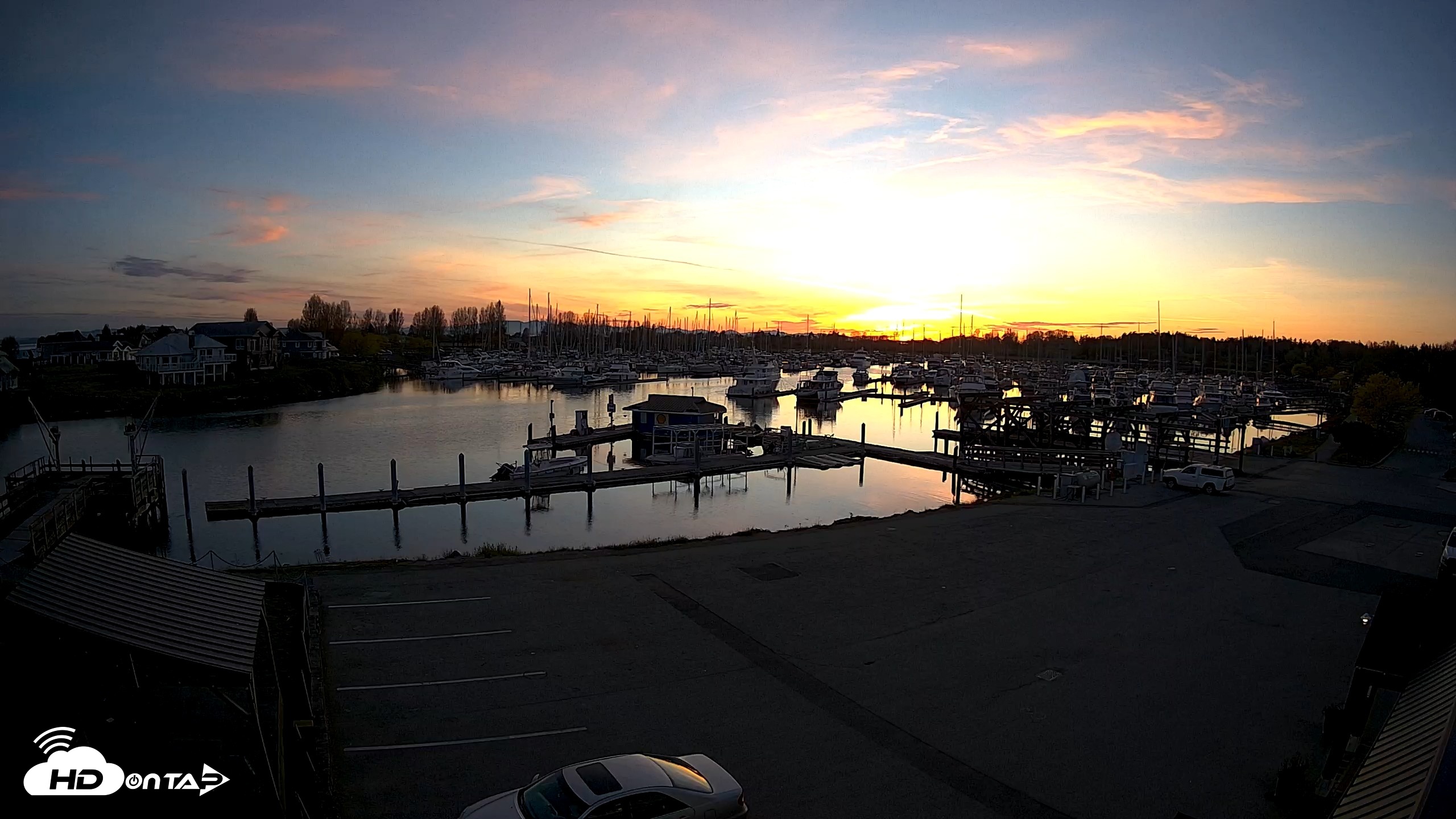 Snapshot of Point Roberts Marina NW Live Webcam taken Apr 19, 2026, 8:17pm PDT