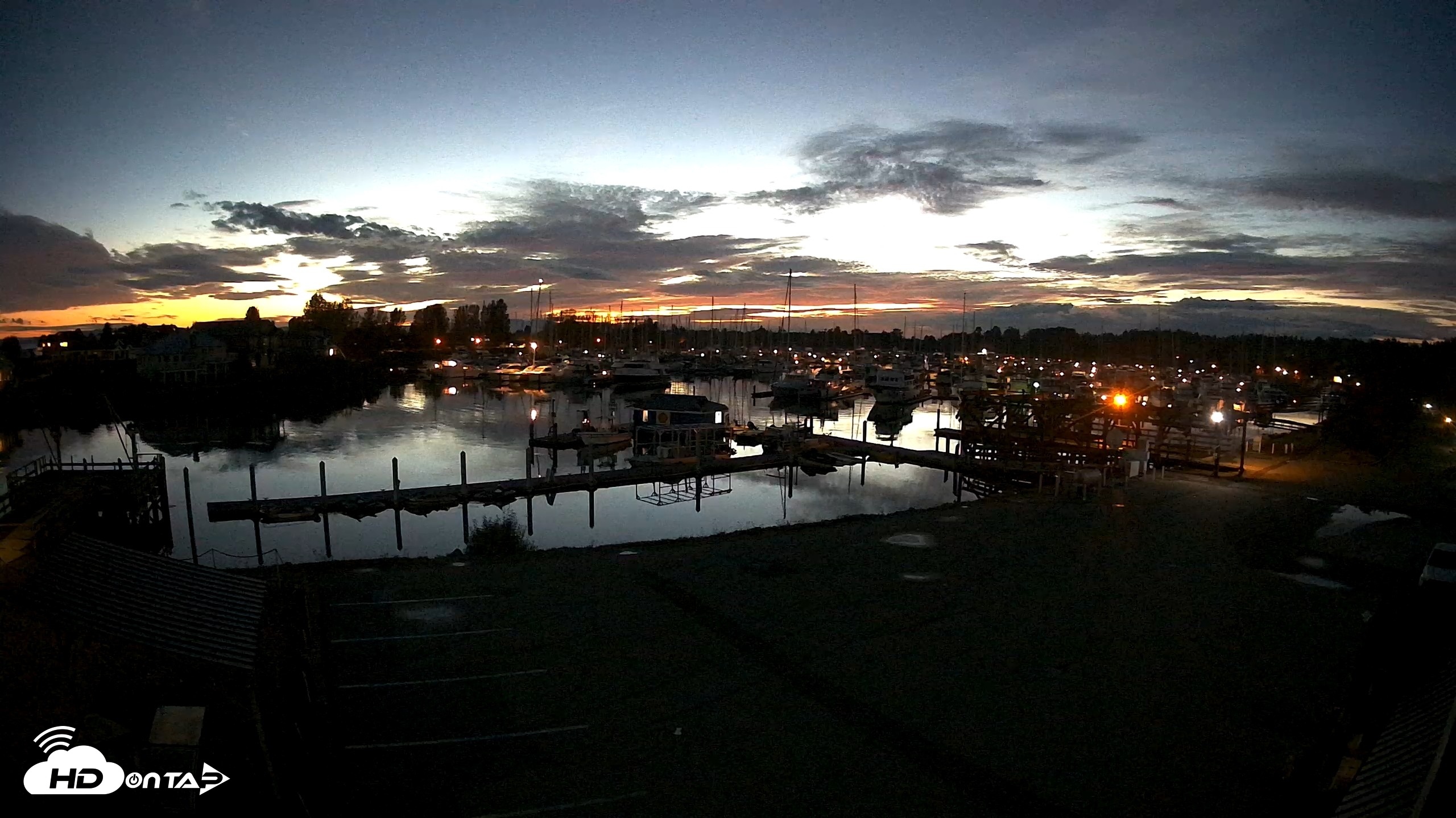 Snapshot of Point Roberts Marina NW Live Webcam taken Sep 29, 2026, 7:41pm PDT