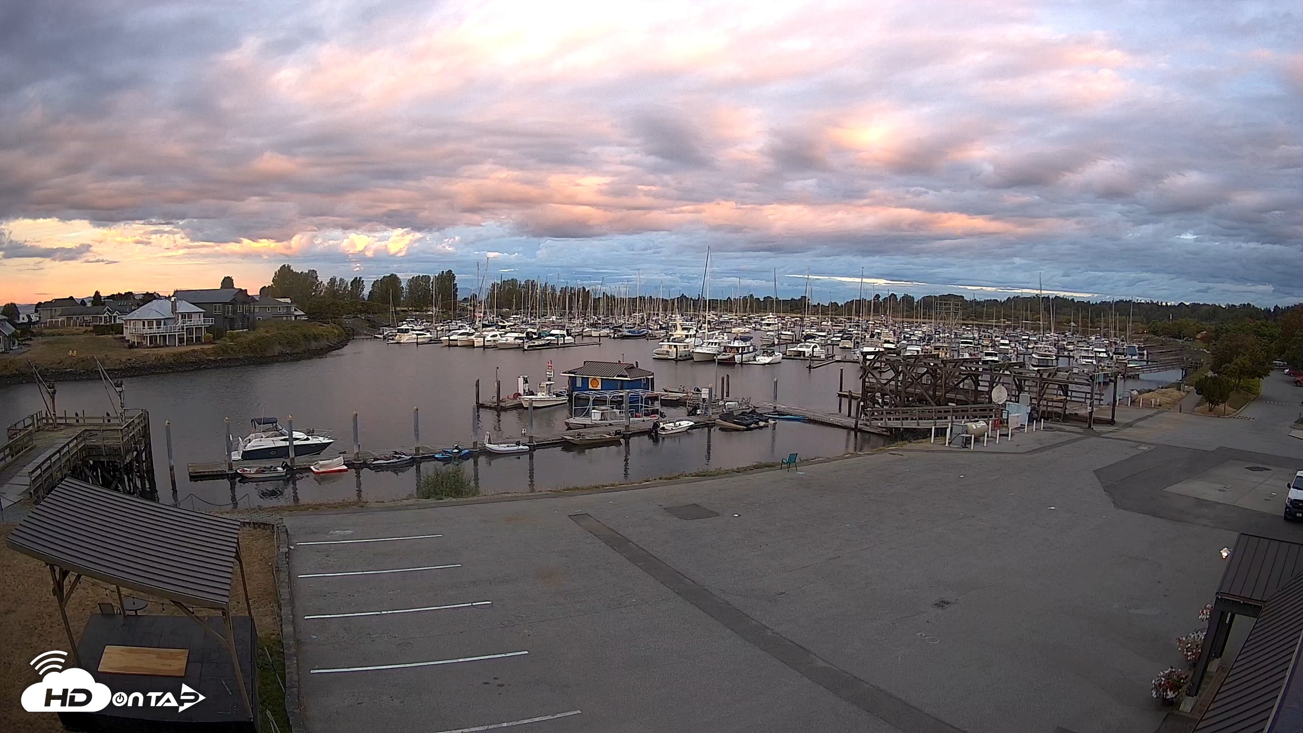 Snapshot of Point Roberts Marina NW Live Webcam taken Aug 27, 2026, 6:35am PDT