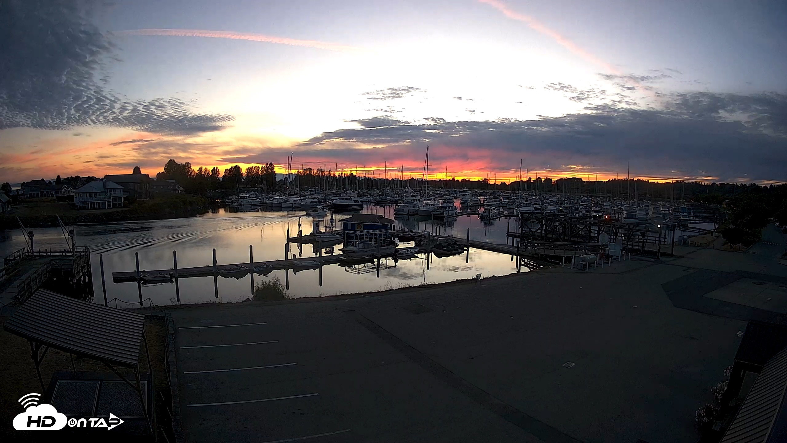 Snapshot of Point Roberts Marina NW Live Webcam taken Aug 31, 2026, 8:10pm PDT