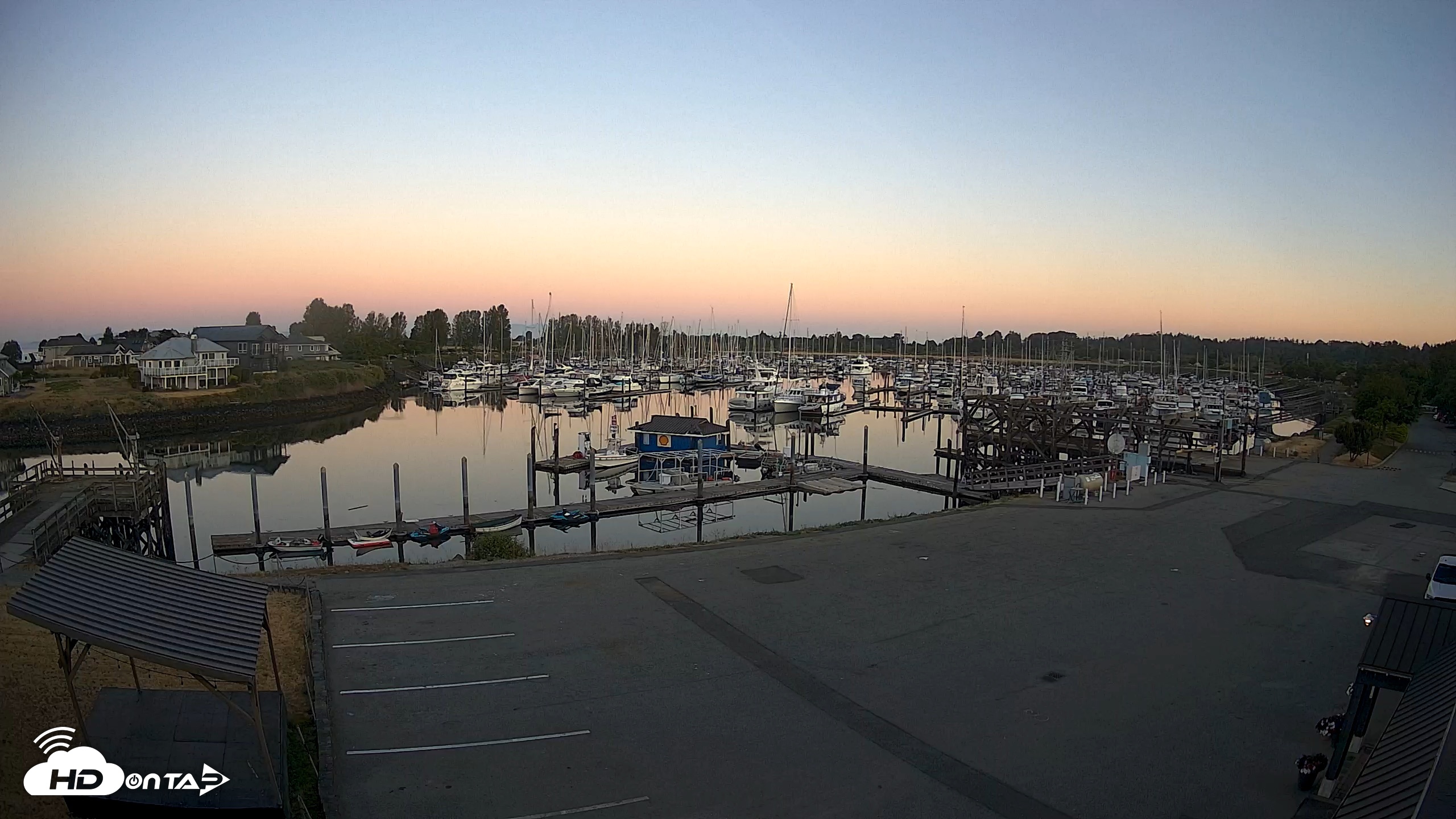 Snapshot of Point Roberts Marina NW Live Webcam taken Jun 22, 2026, 5:12am PDT