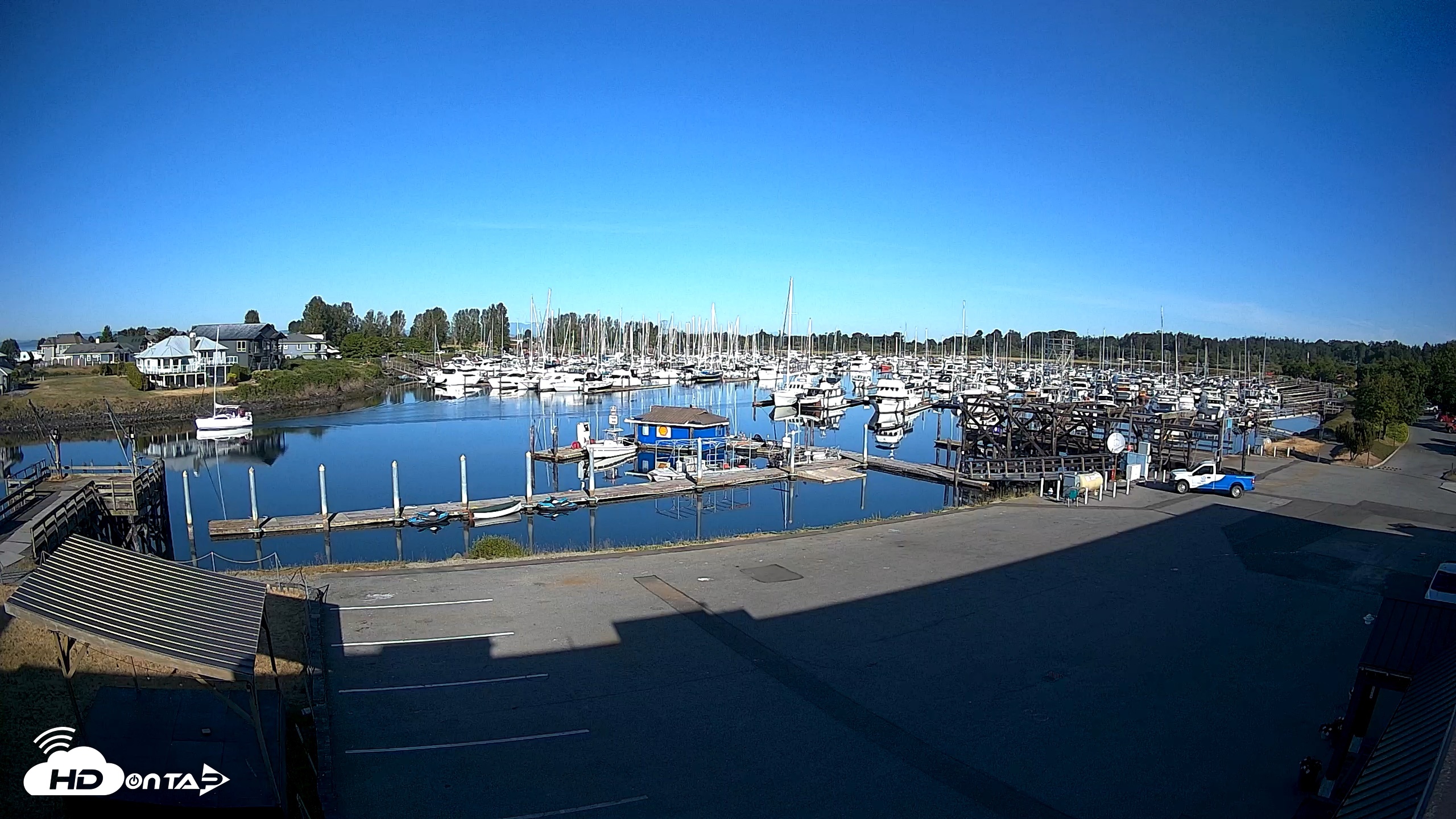 Snapshot of Point Roberts Marina NW Live Webcam taken Jun 2, 2026, 7:41am PDT