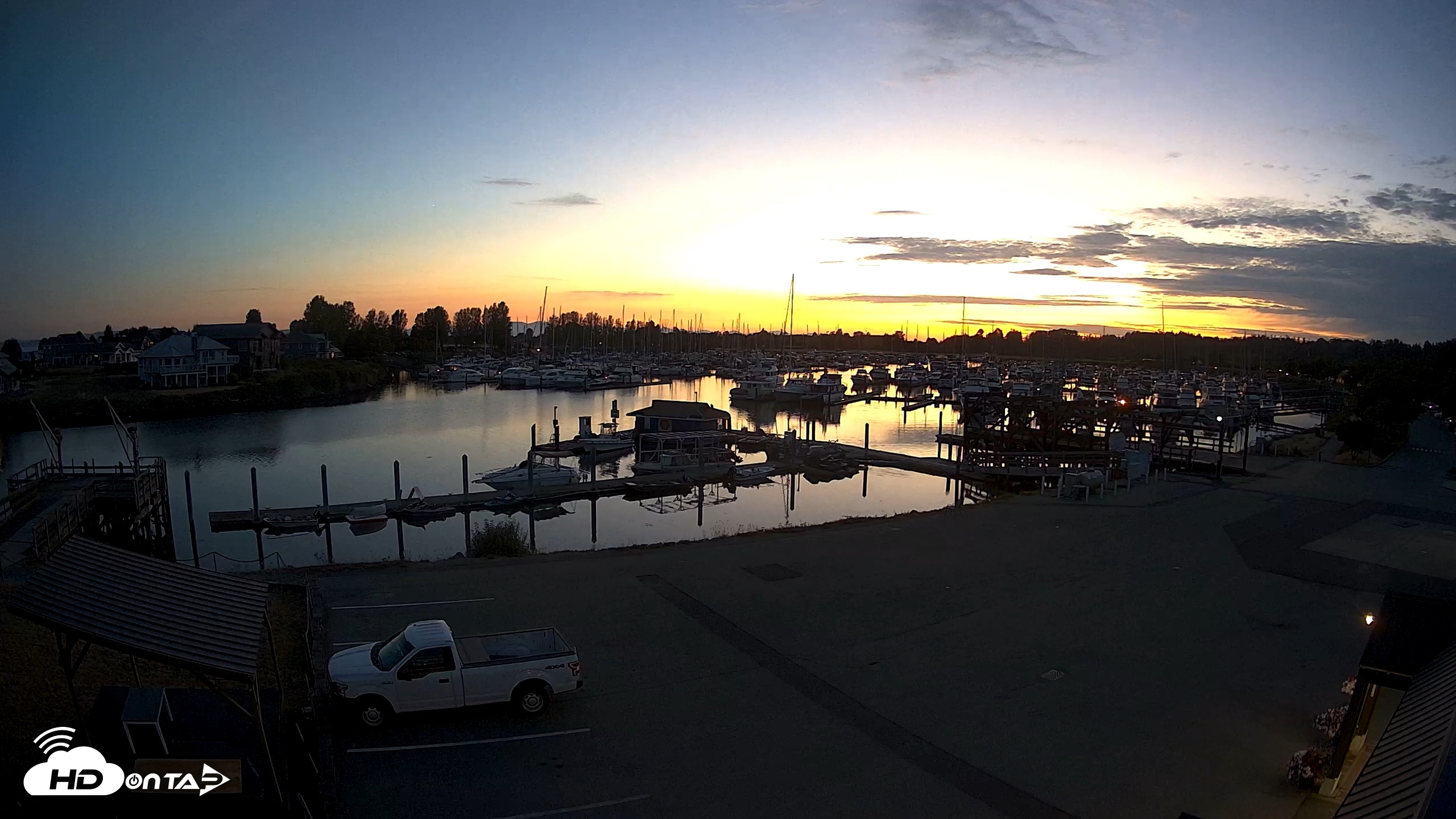 Snapshot of Point Roberts Marina NW Live Webcam taken Aug 9, 2026, 9:03pm PDT