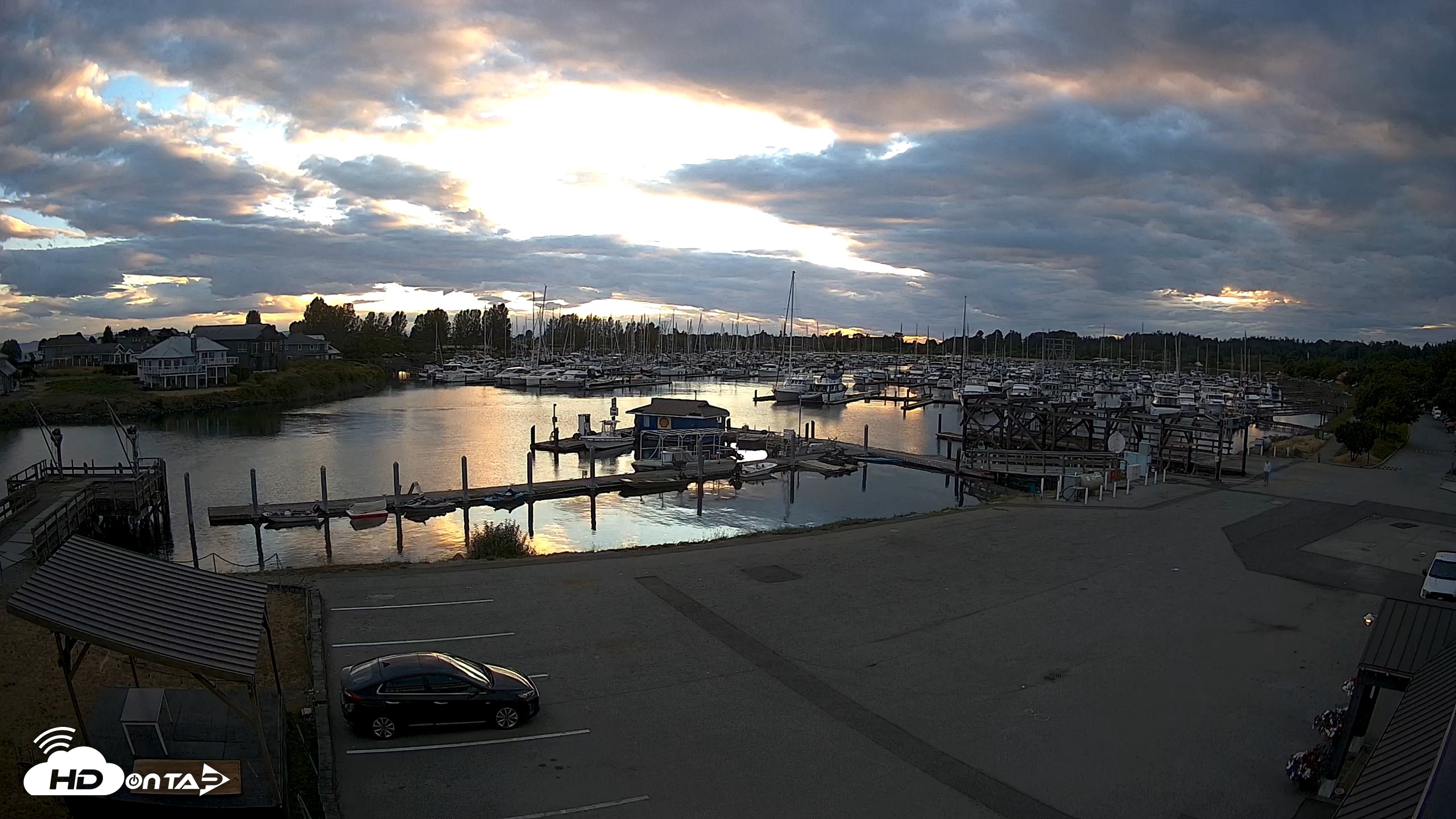 Snapshot of Point Roberts Marina NW Live Webcam taken Aug 1, 2026, 8:25pm PDT