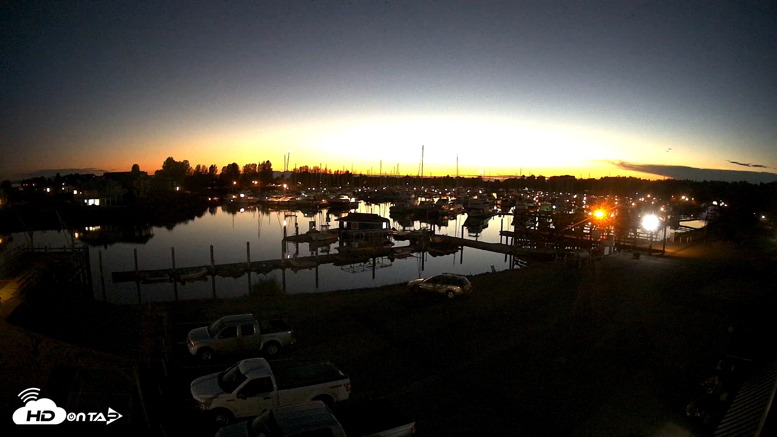 Snapshot of Point Roberts Marina NW Live Webcam taken Sep 5, 2026, 8:40pm PDT