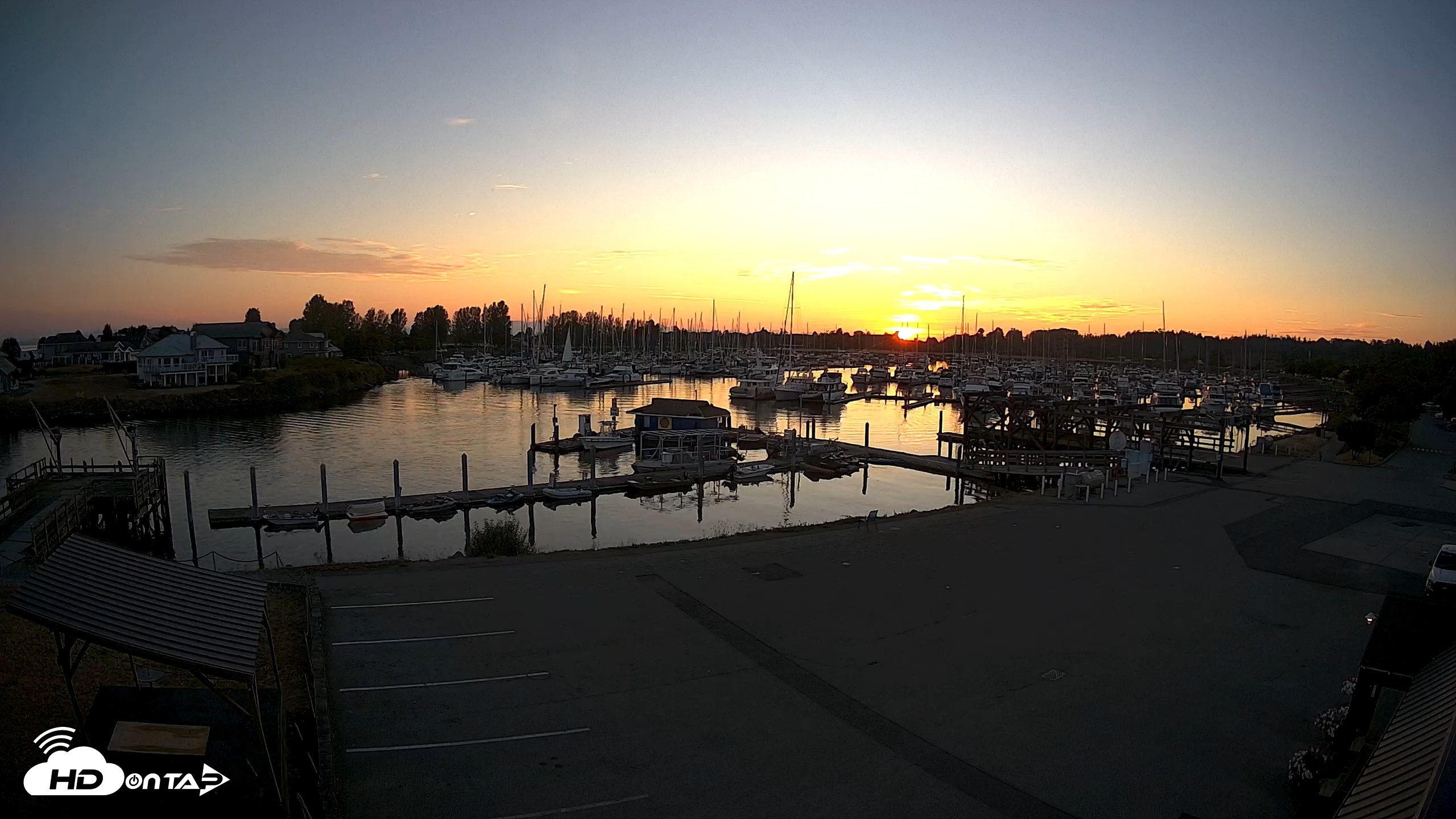 Snapshot of Point Roberts Marina NW Live Webcam taken Aug 18, 2026, 8:18pm PDT