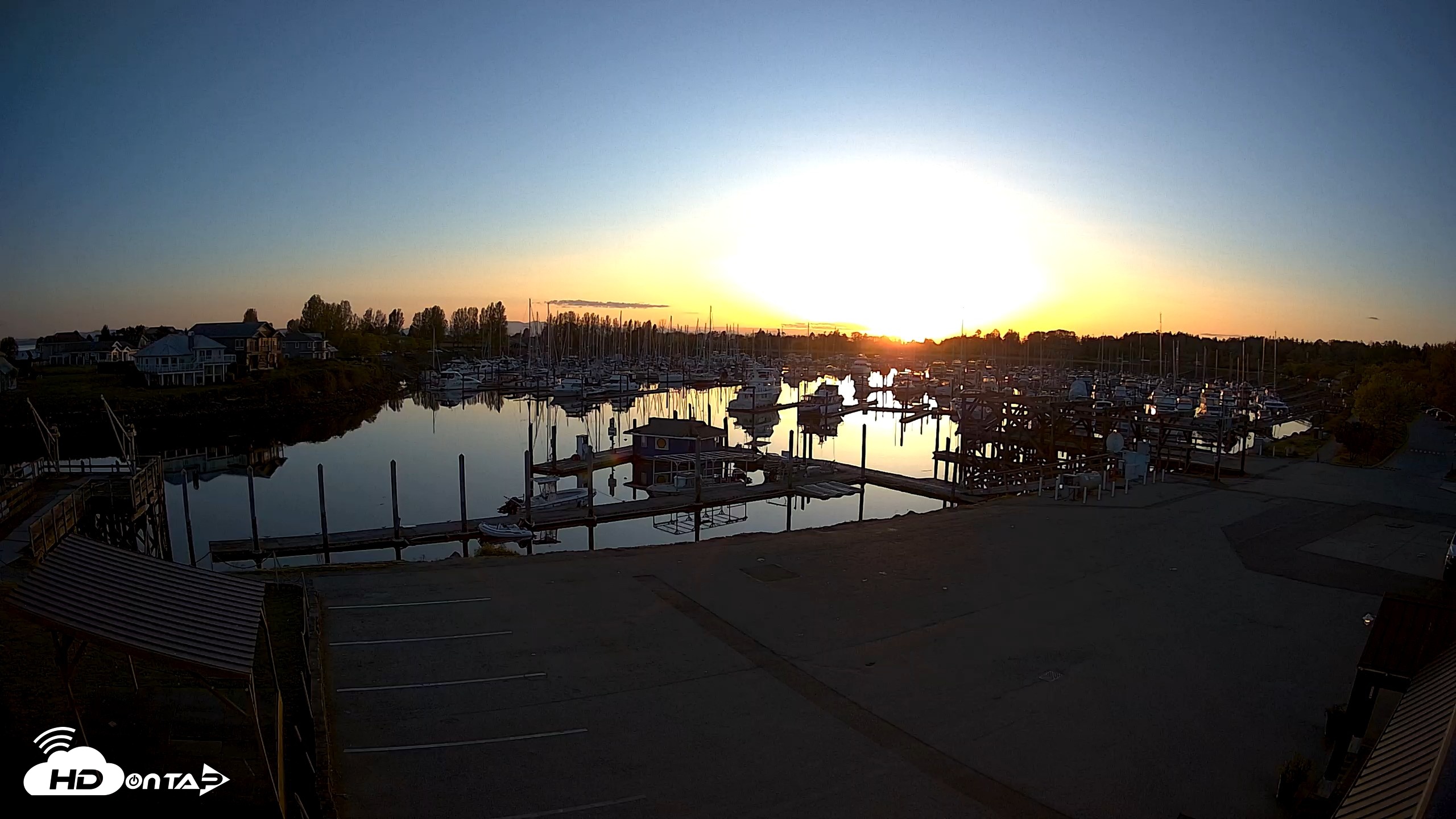 Snapshot of Point Roberts Marina NW Live Webcam taken Apr 26, 2026, 8:07pm PDT