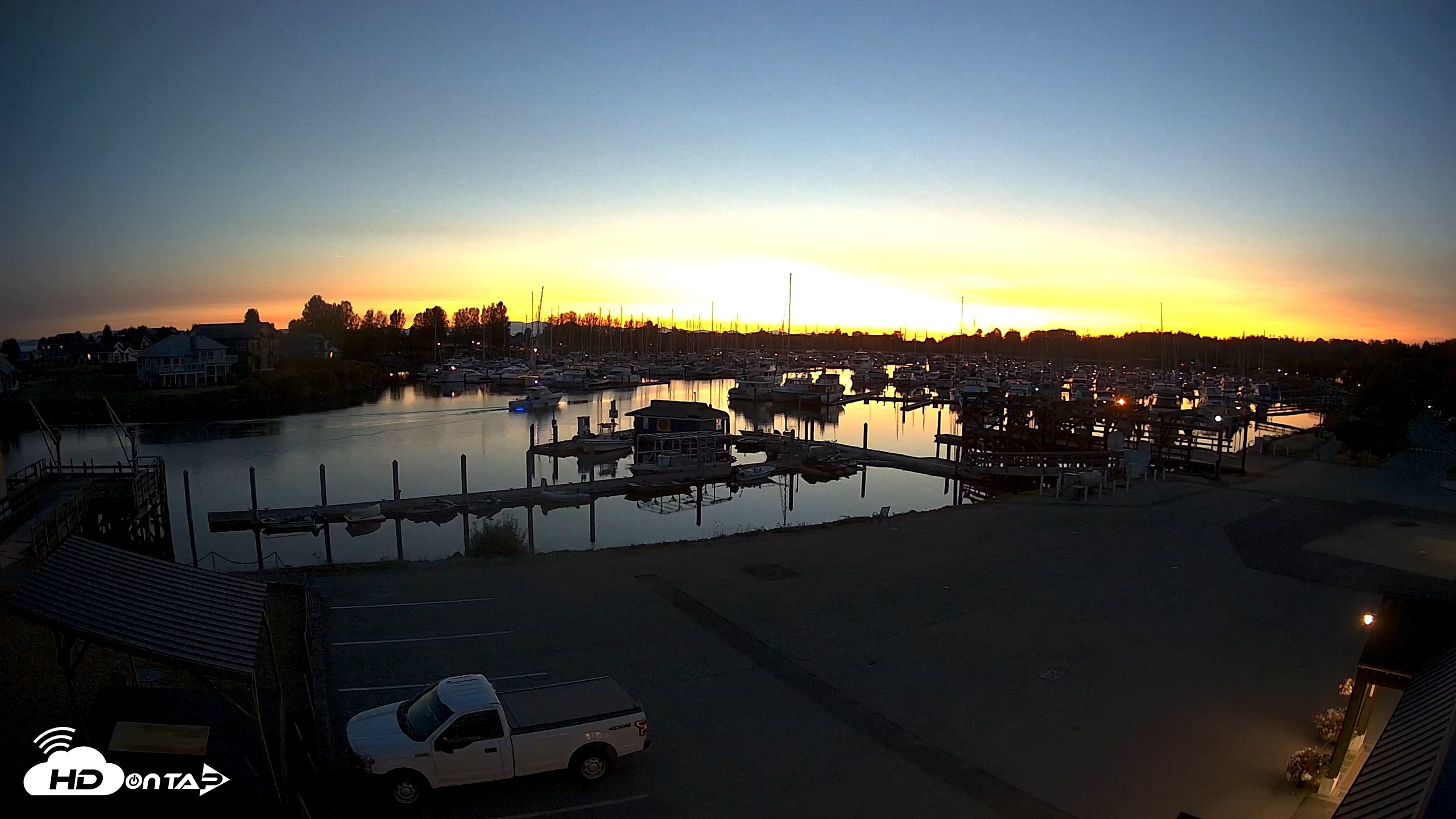 Snapshot of Point Roberts Marina NW Live Webcam taken Aug 24, 2026, 8:42pm PDT