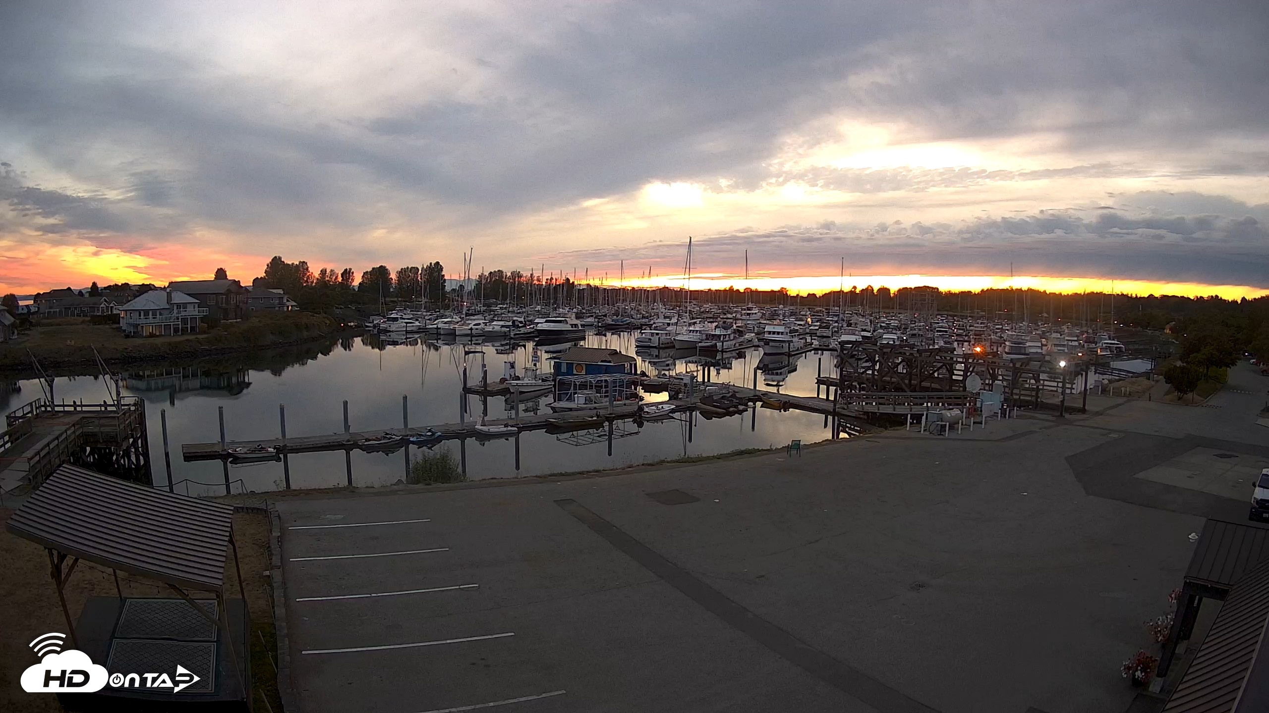 Snapshot of Point Roberts Marina NW Live Webcam taken Sep 9, 2026, 7:54pm PDT