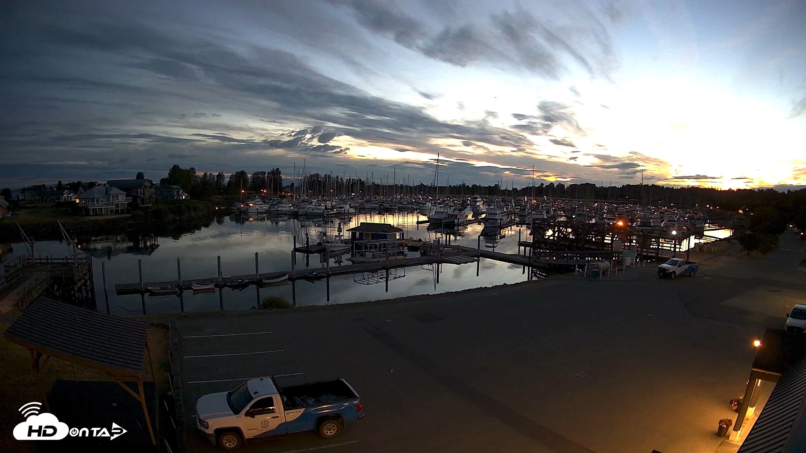 Snapshot of Point Roberts Marina NW Live Webcam taken Jun 7, 2026, 9:57pm PDT