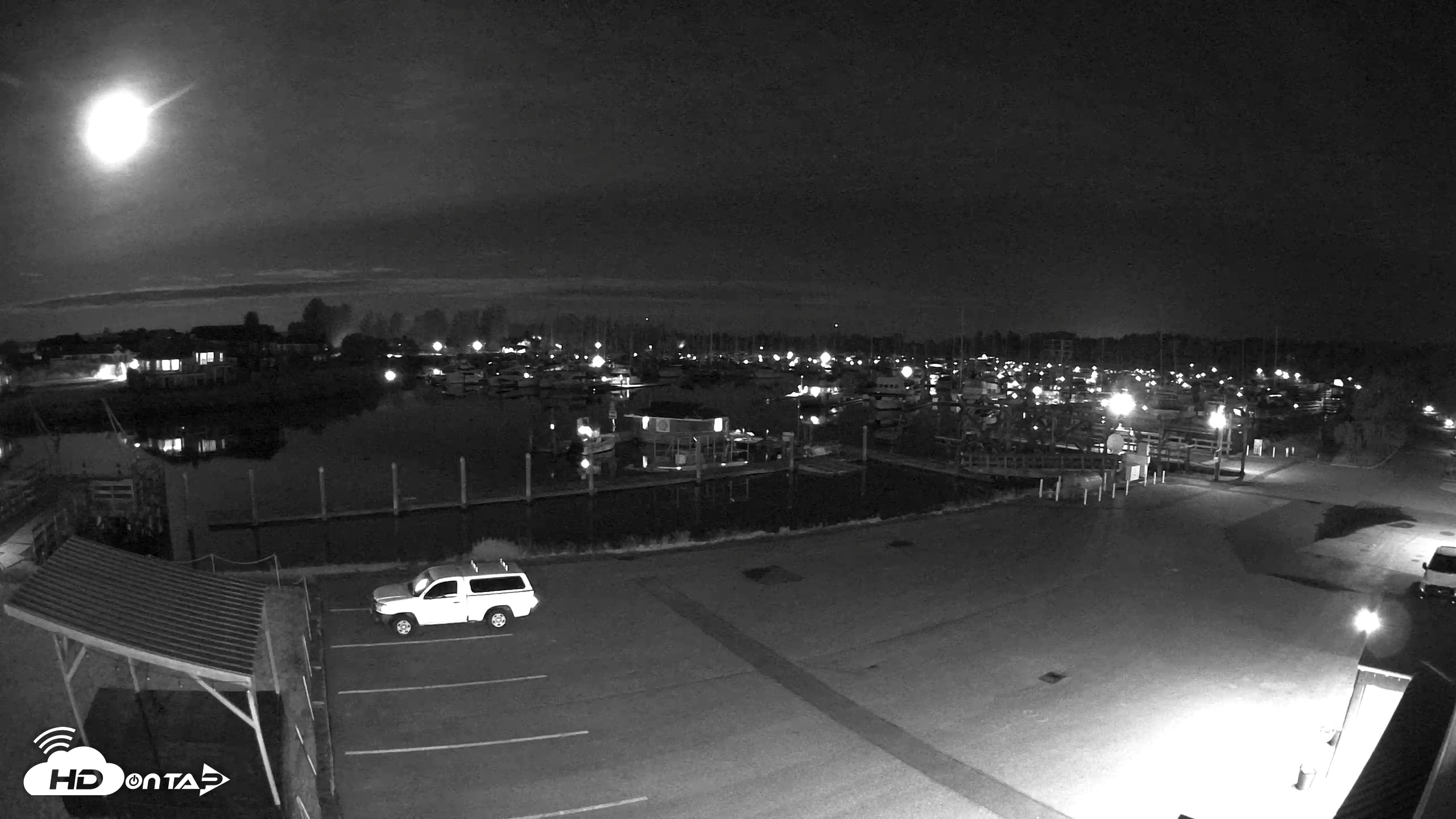Snapshot of Point Roberts Marina NW Live Webcam taken May 27, 2026, 1:24am PDT