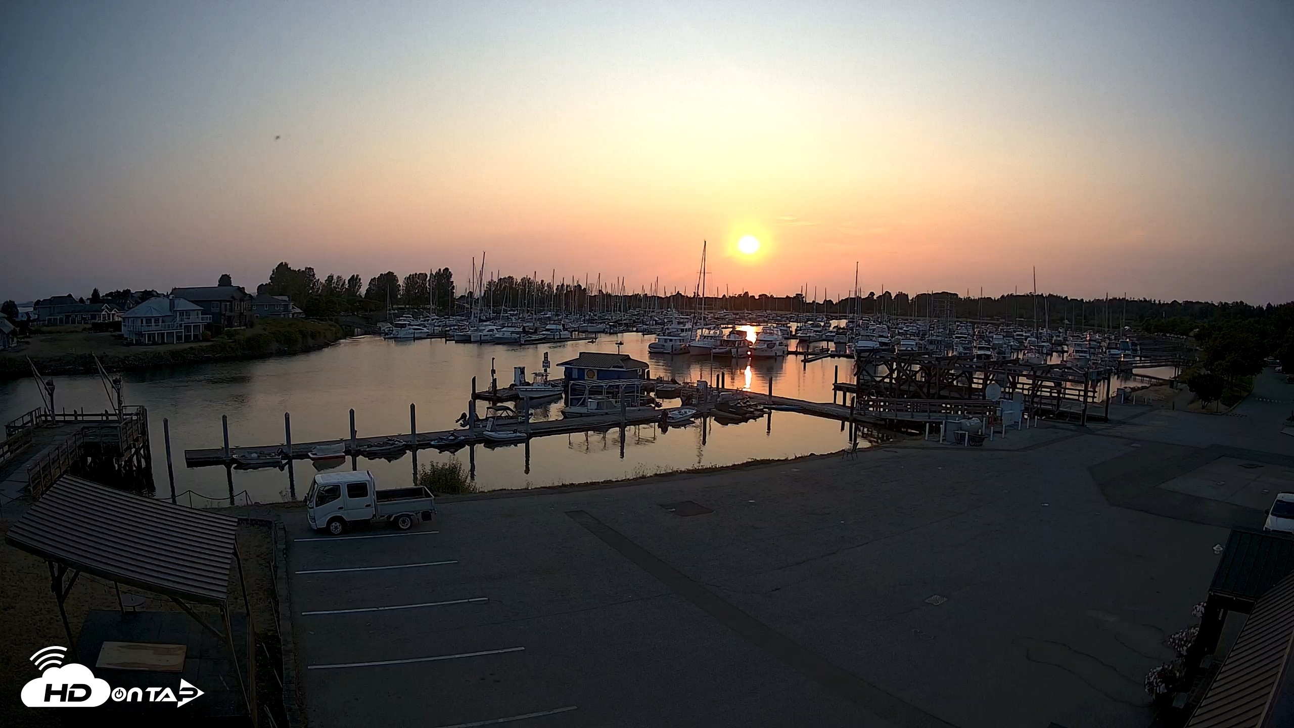 Snapshot of Point Roberts Marina NW Live Webcam taken Aug 16, 2026, 7:53pm PDT