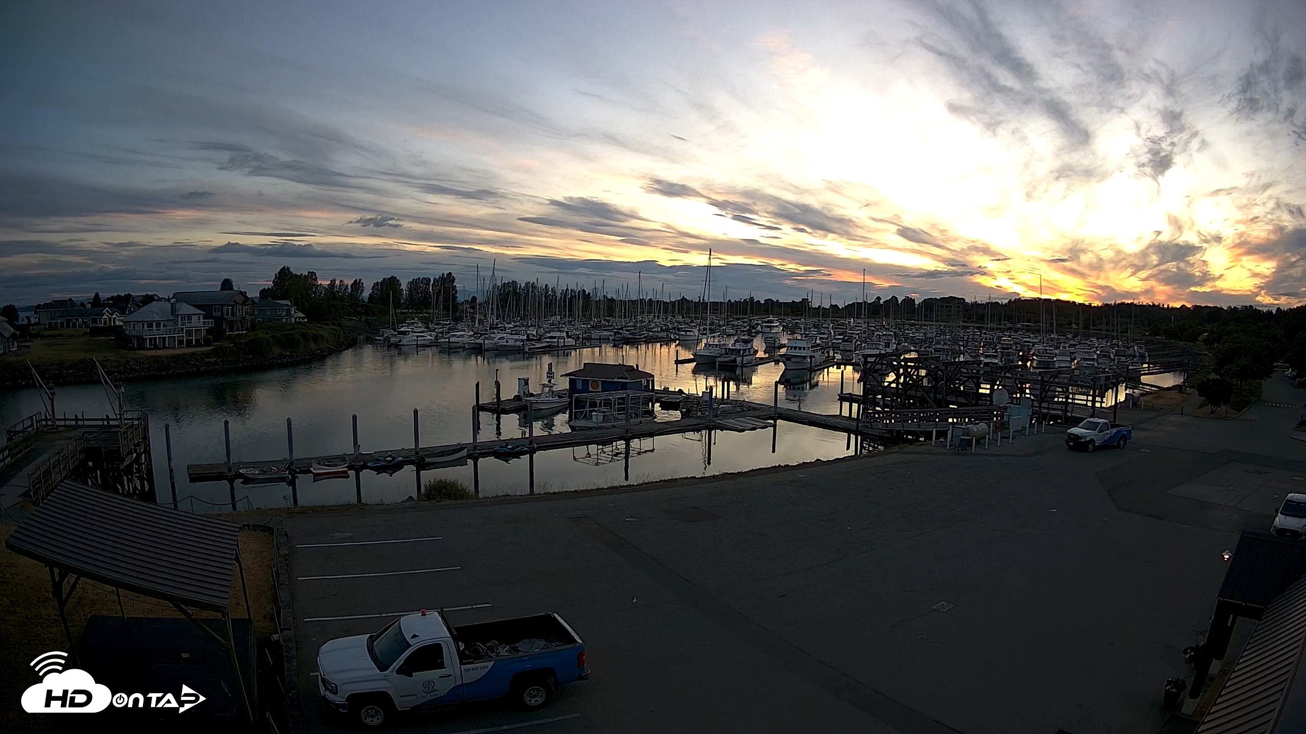 Snapshot of Point Roberts Marina NW Live Webcam taken Jun 7, 2026, 9:16pm PDT