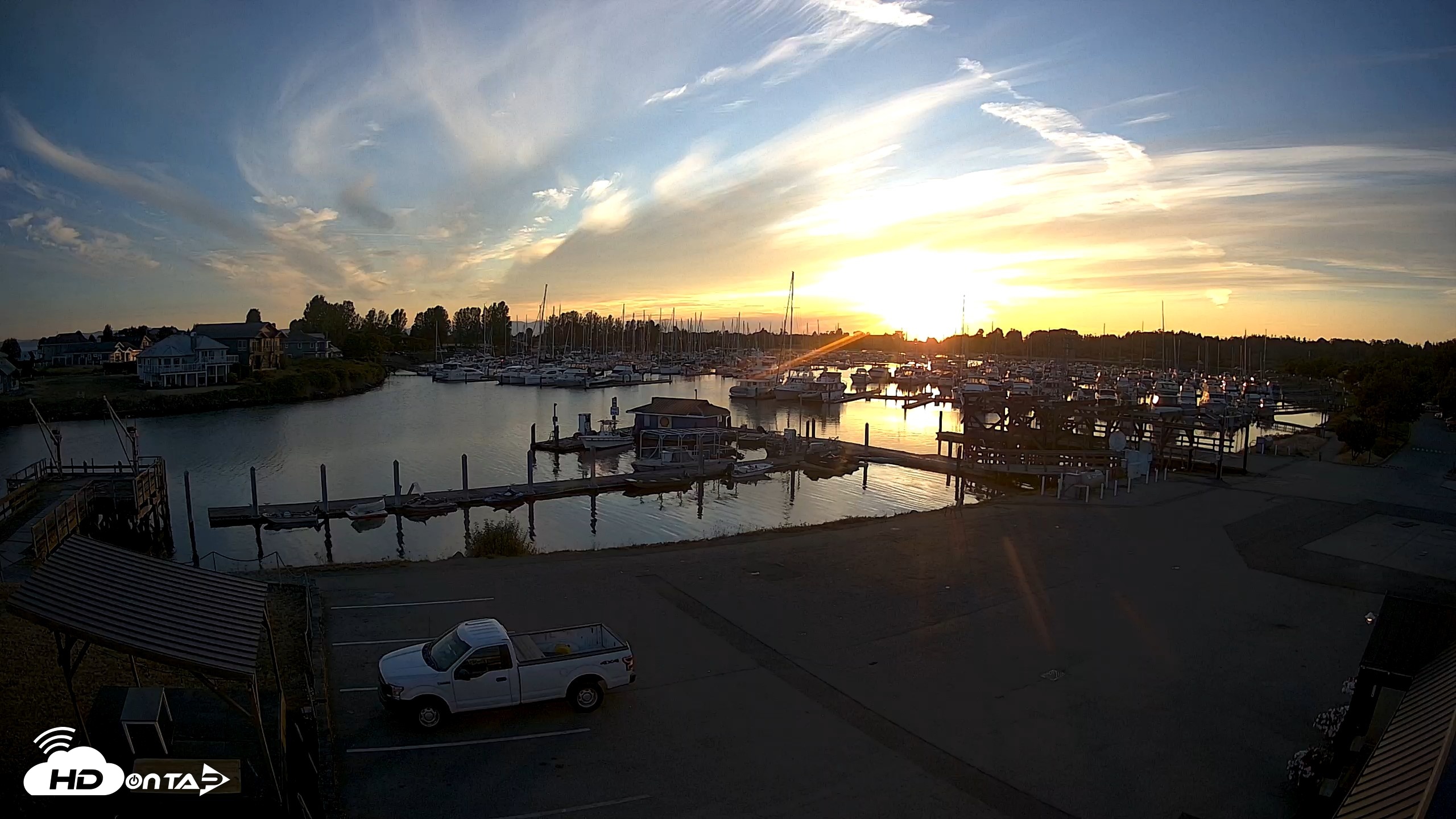 Snapshot of Point Roberts Marina NW Live Webcam taken Aug 10, 2026, 8:17pm PDT