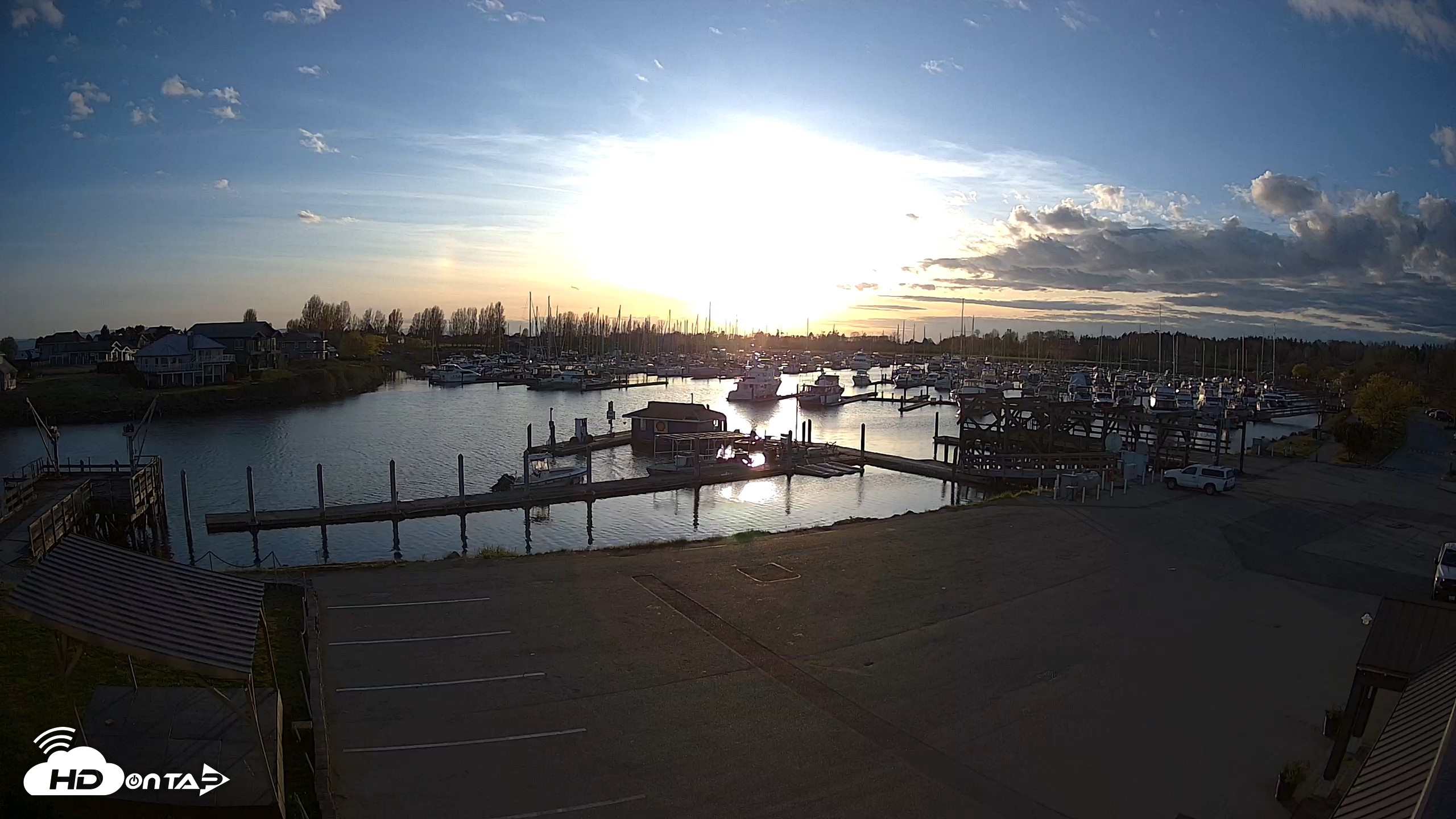 Snapshot of Point Roberts Marina NW Live Webcam taken Apr 16, 2026, 7:28pm PDT