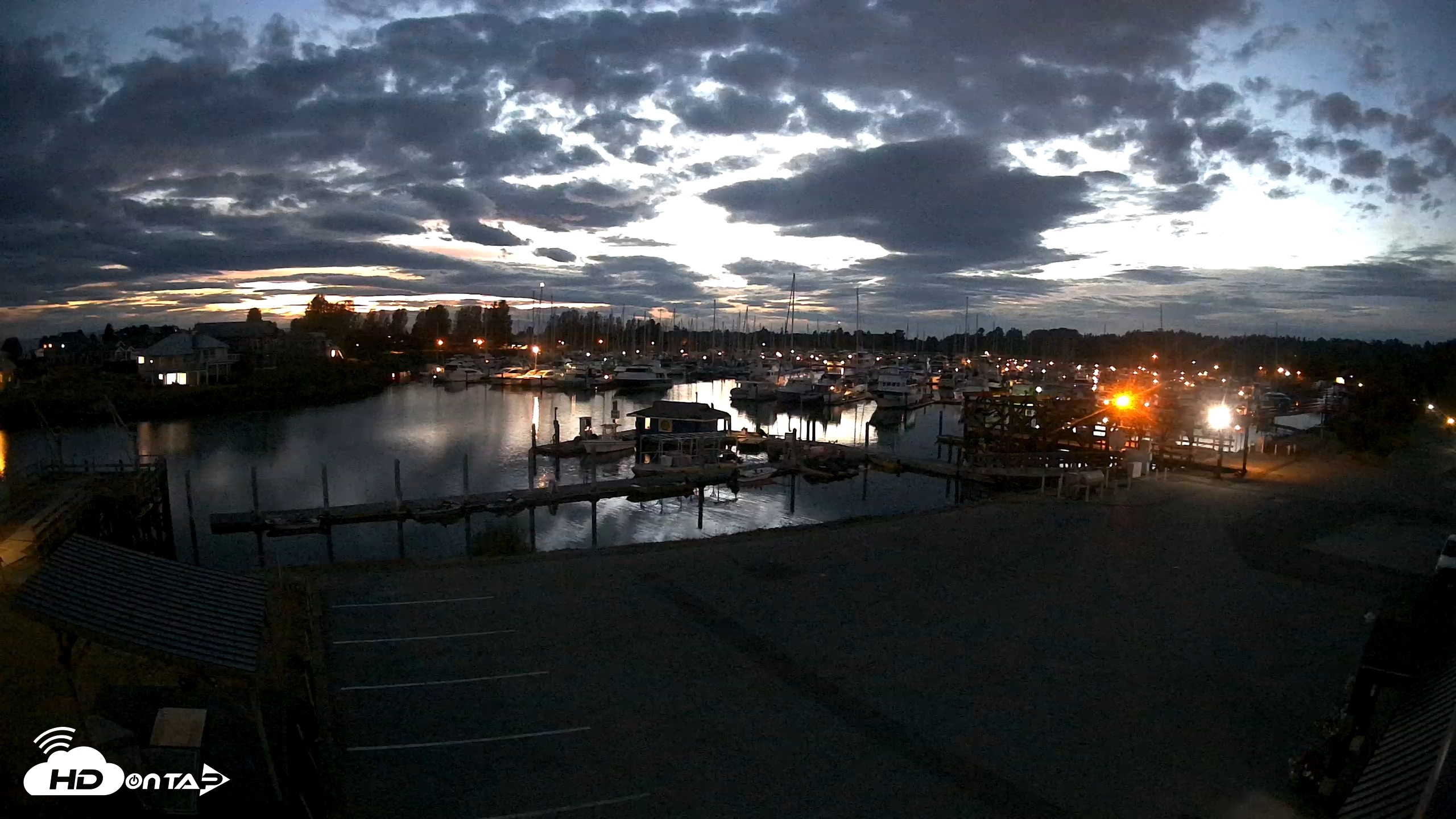 Snapshot of Point Roberts Marina NW Live Webcam taken Sep 22, 2026, 7:51pm PDT