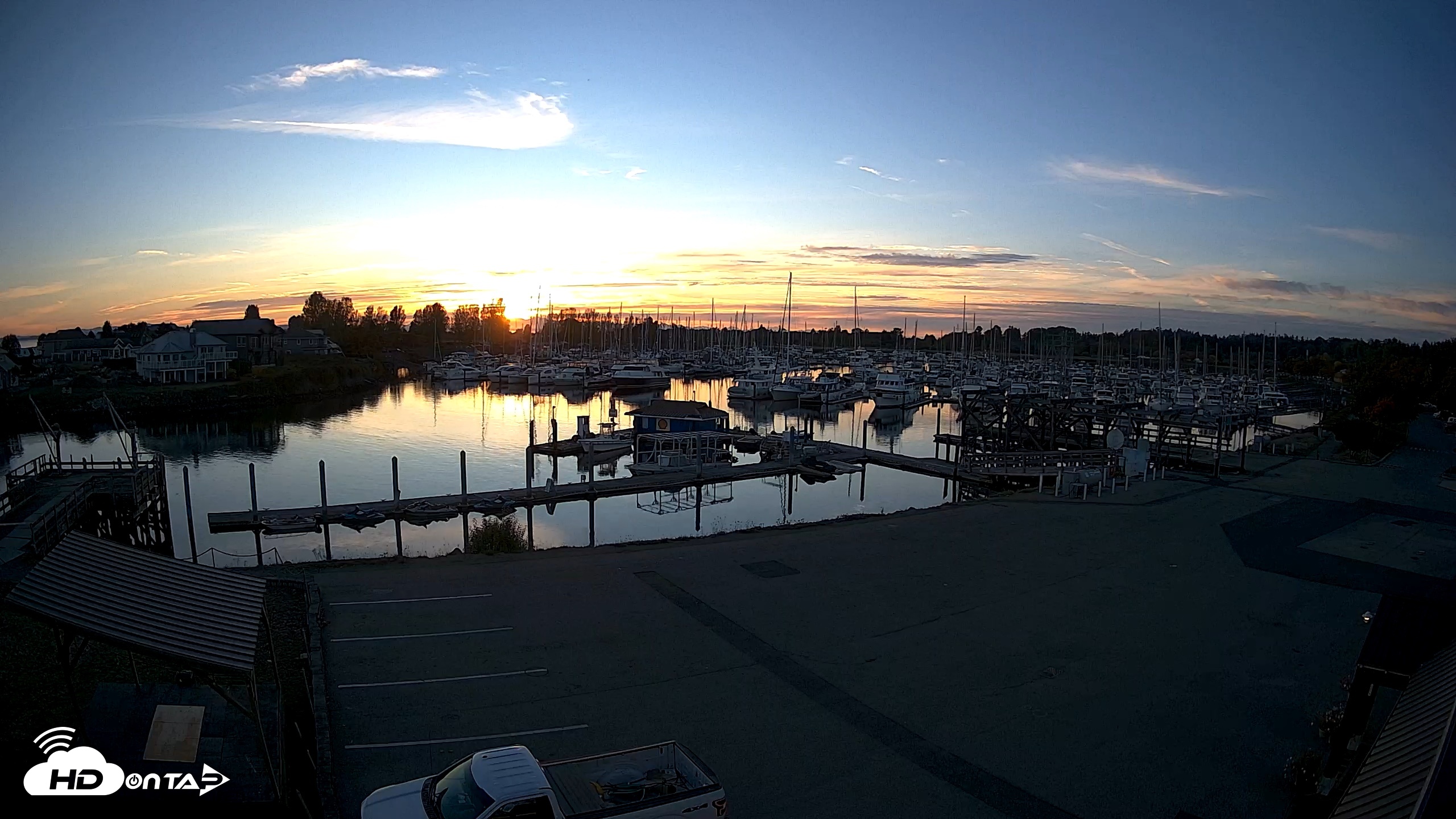 Snapshot of Point Roberts Marina NW Live Webcam taken Oct 4, 2026, 6:36pm PDT