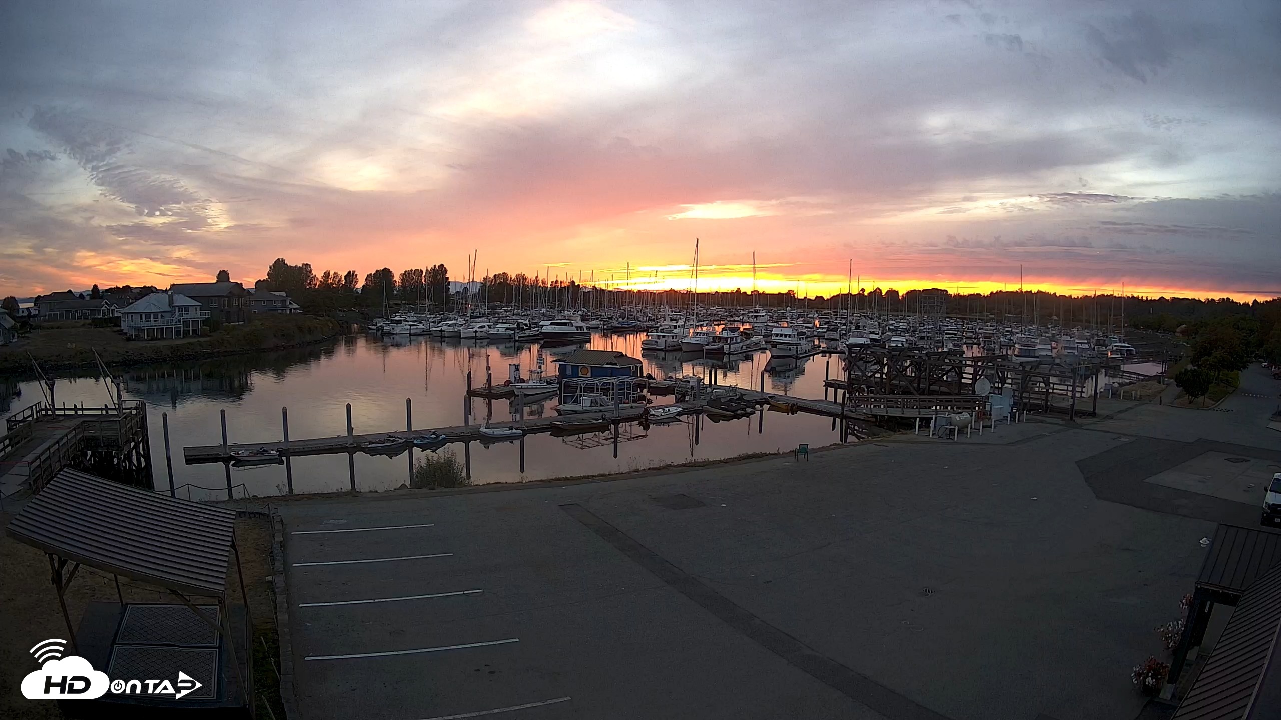 Snapshot of Point Roberts Marina NW Live Webcam taken Sep 9, 2026, 7:39pm PDT