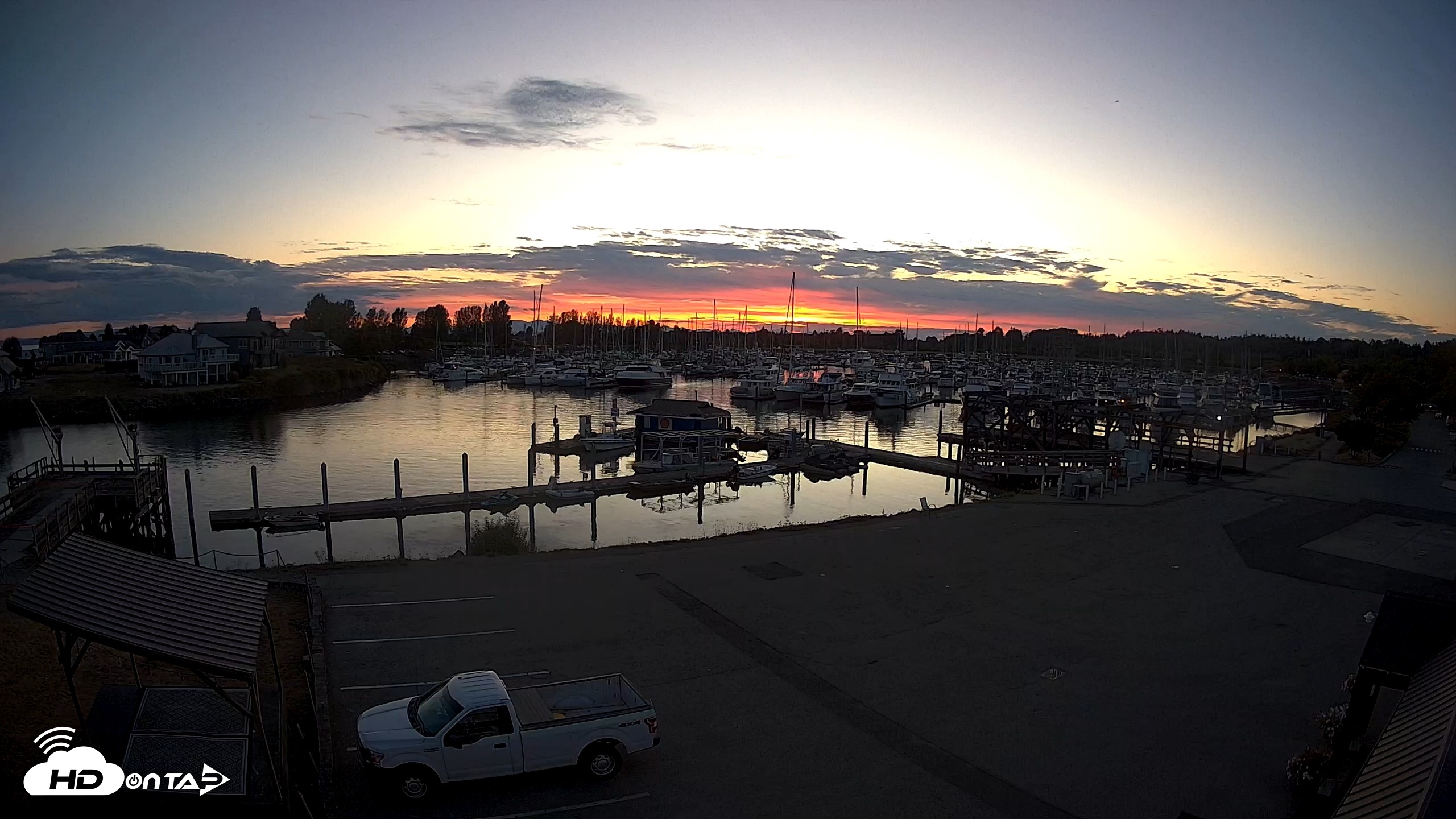 Snapshot of Point Roberts Marina NW Live Webcam taken Sep 6, 2026, 7:57pm PDT