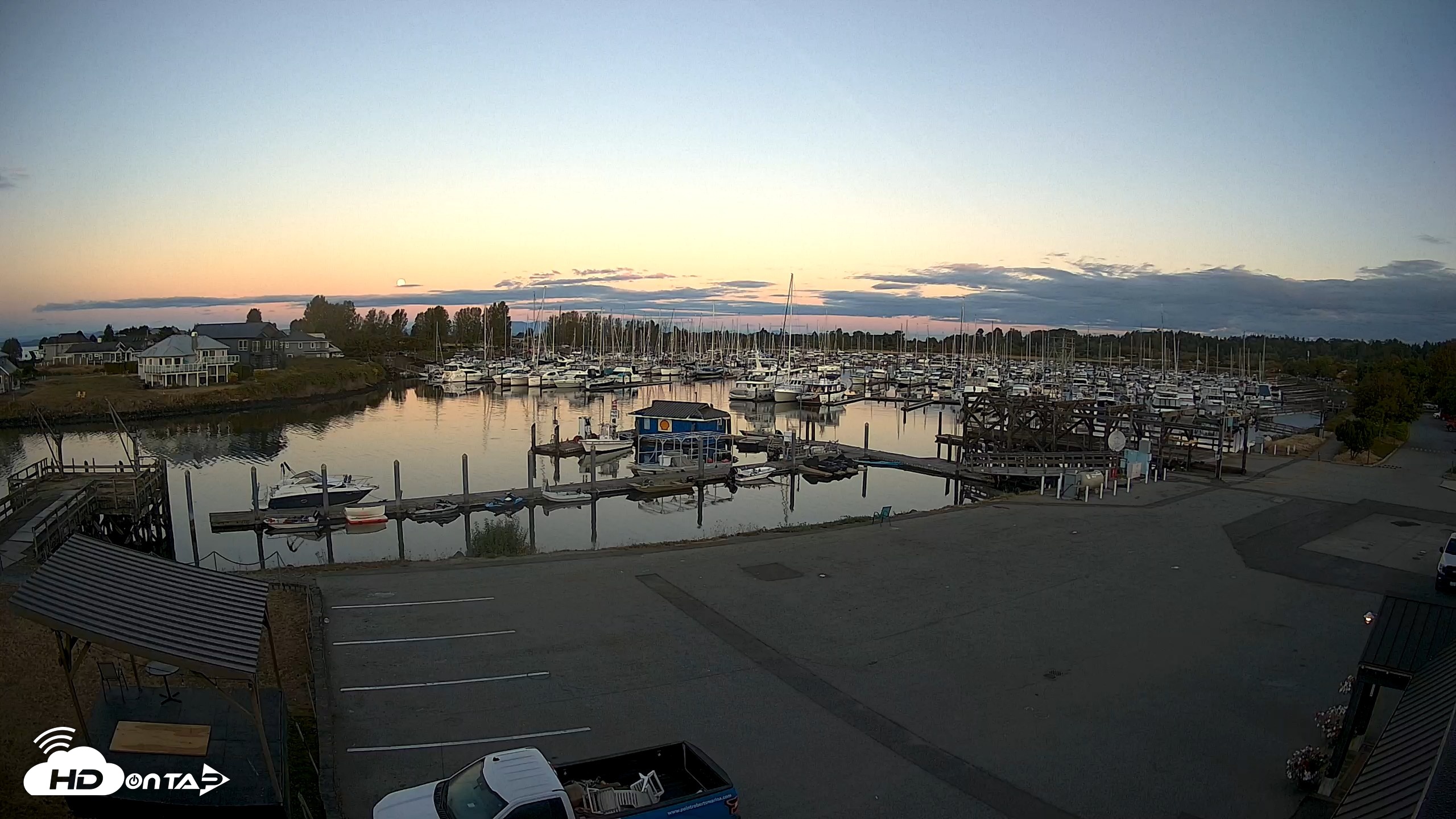 Snapshot of Point Roberts Marina NW Live Webcam taken Aug 28, 2026, 6:29am PDT