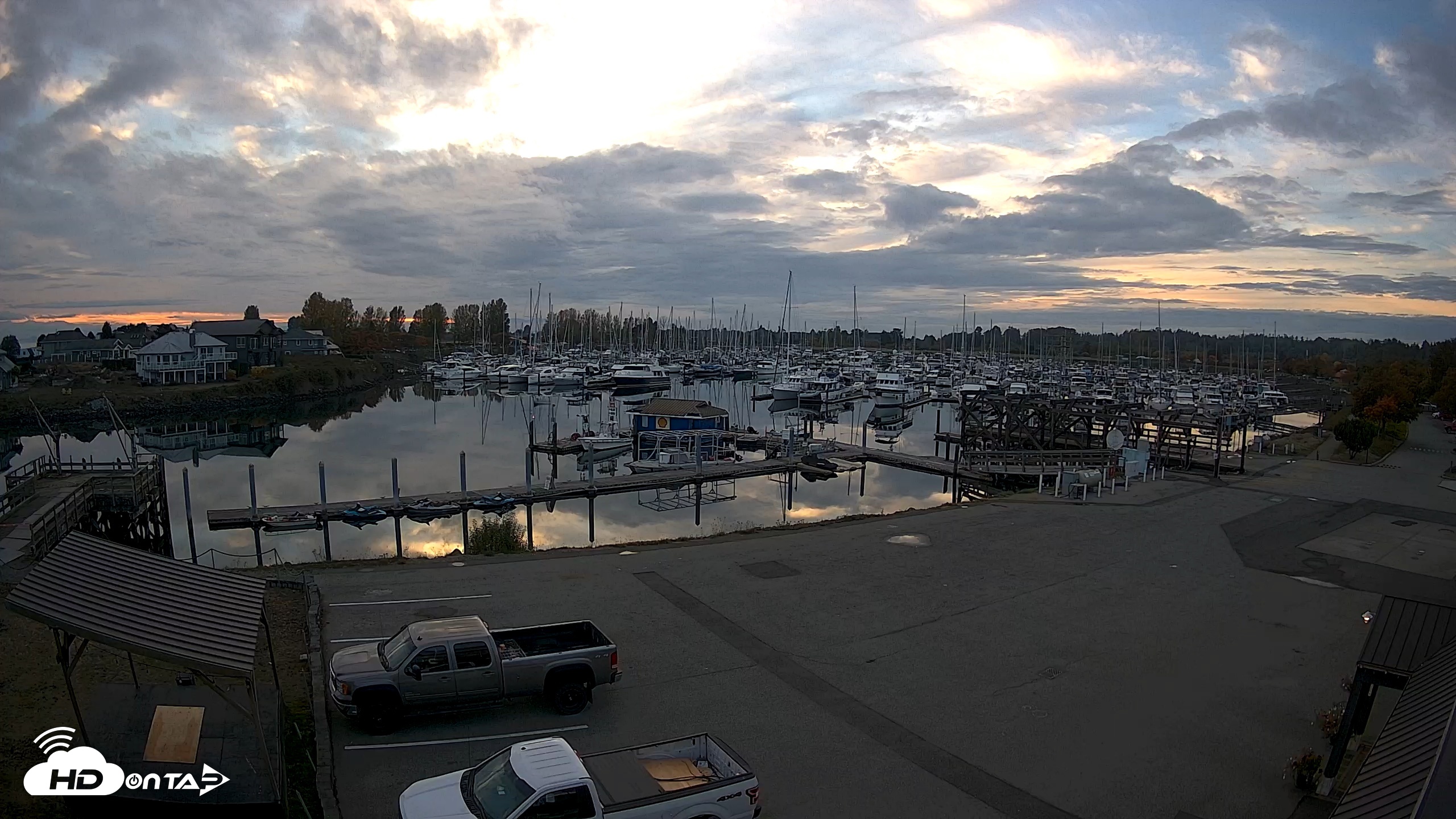 Snapshot of Point Roberts Marina NW Live Webcam taken Oct 2, 2026, 6:37pm PDT