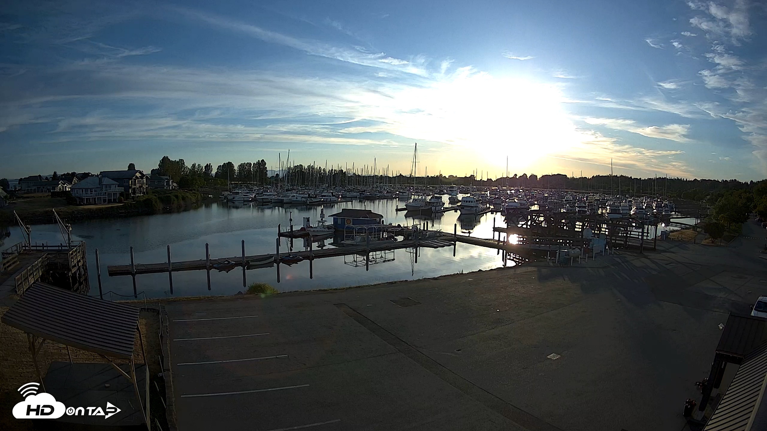 Snapshot of Point Roberts Marina NW Live Webcam taken Jun 1, 2026, 8:09pm PDT