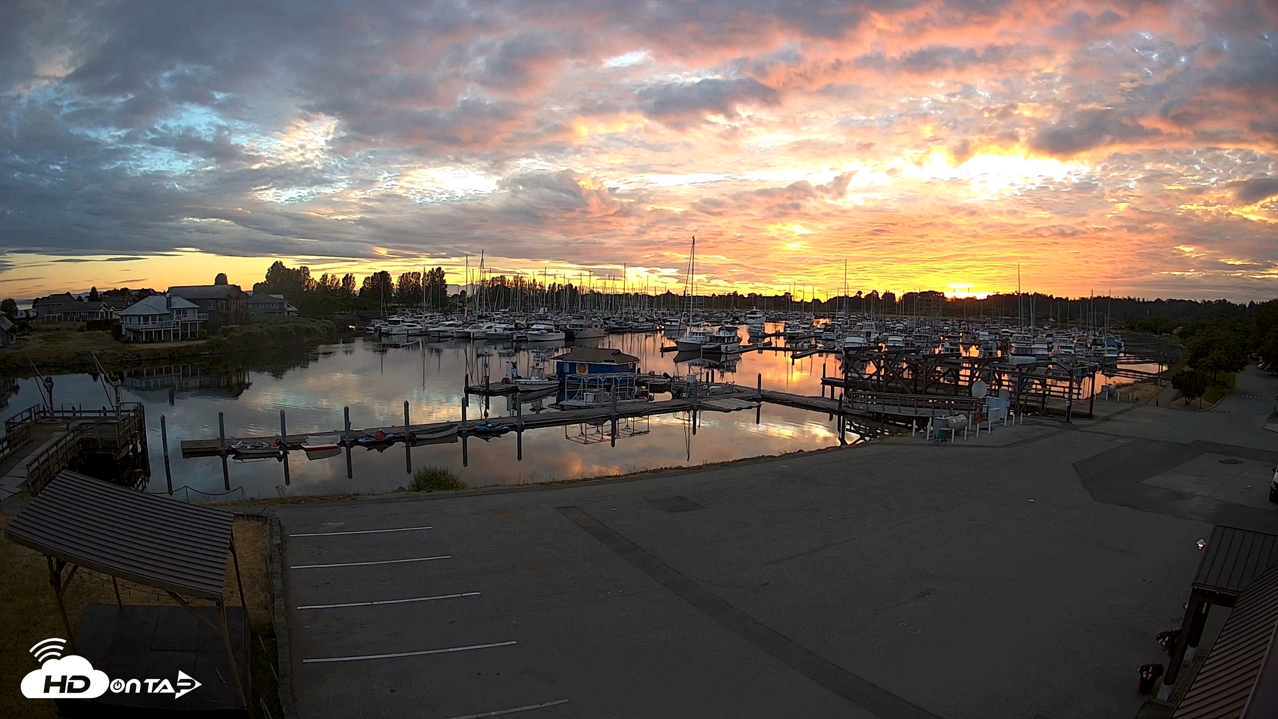 Snapshot of Point Roberts Marina NW Live Webcam taken Jun 15, 2026, 9:03pm PDT